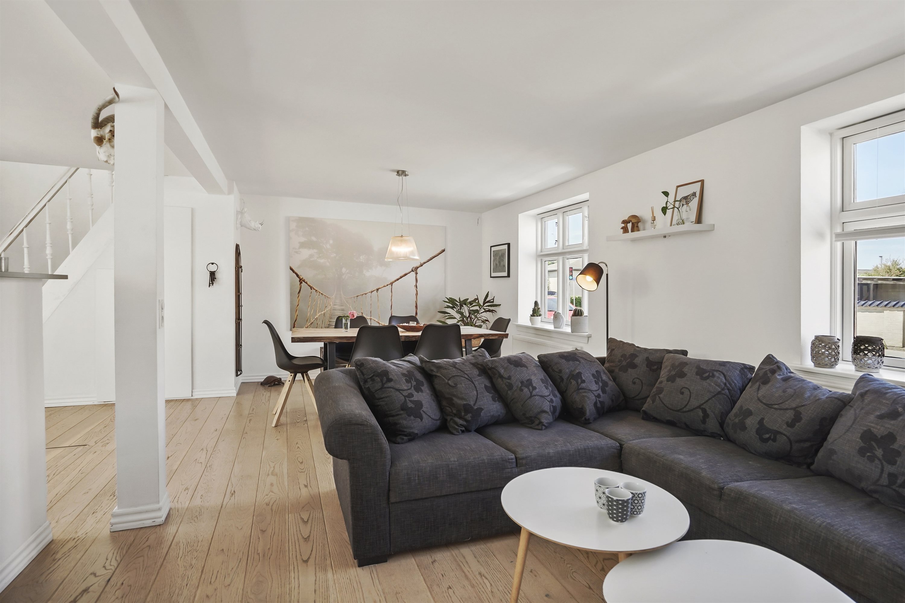 Fremhævet stue billede i fuldskærmstilstand. Billede af Gærumvej 13, 9900 Frederikshavn