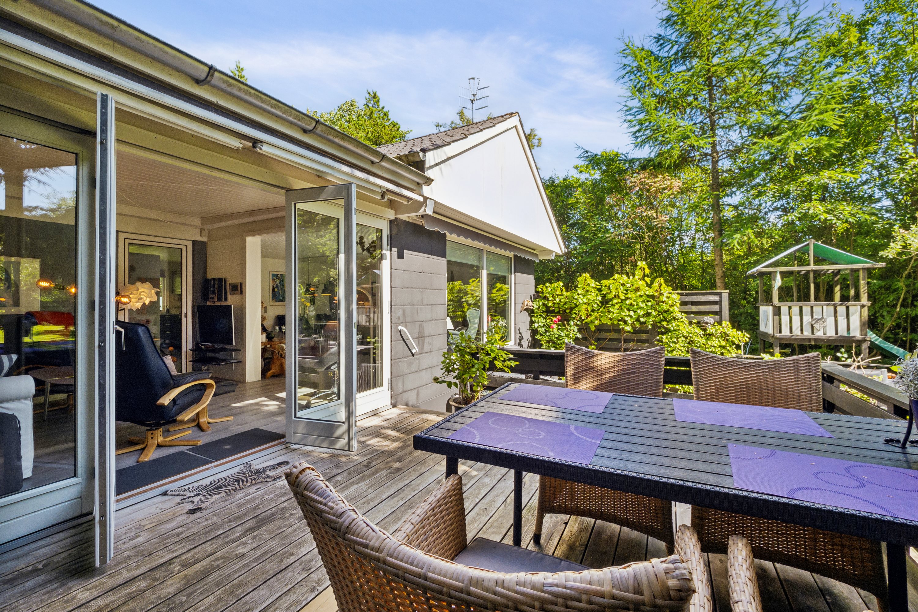 Fremhævet terrasse billede i fuldskærmstilstand. Billede af Morsøvej 11, Amtoft, 7742 Vesløs