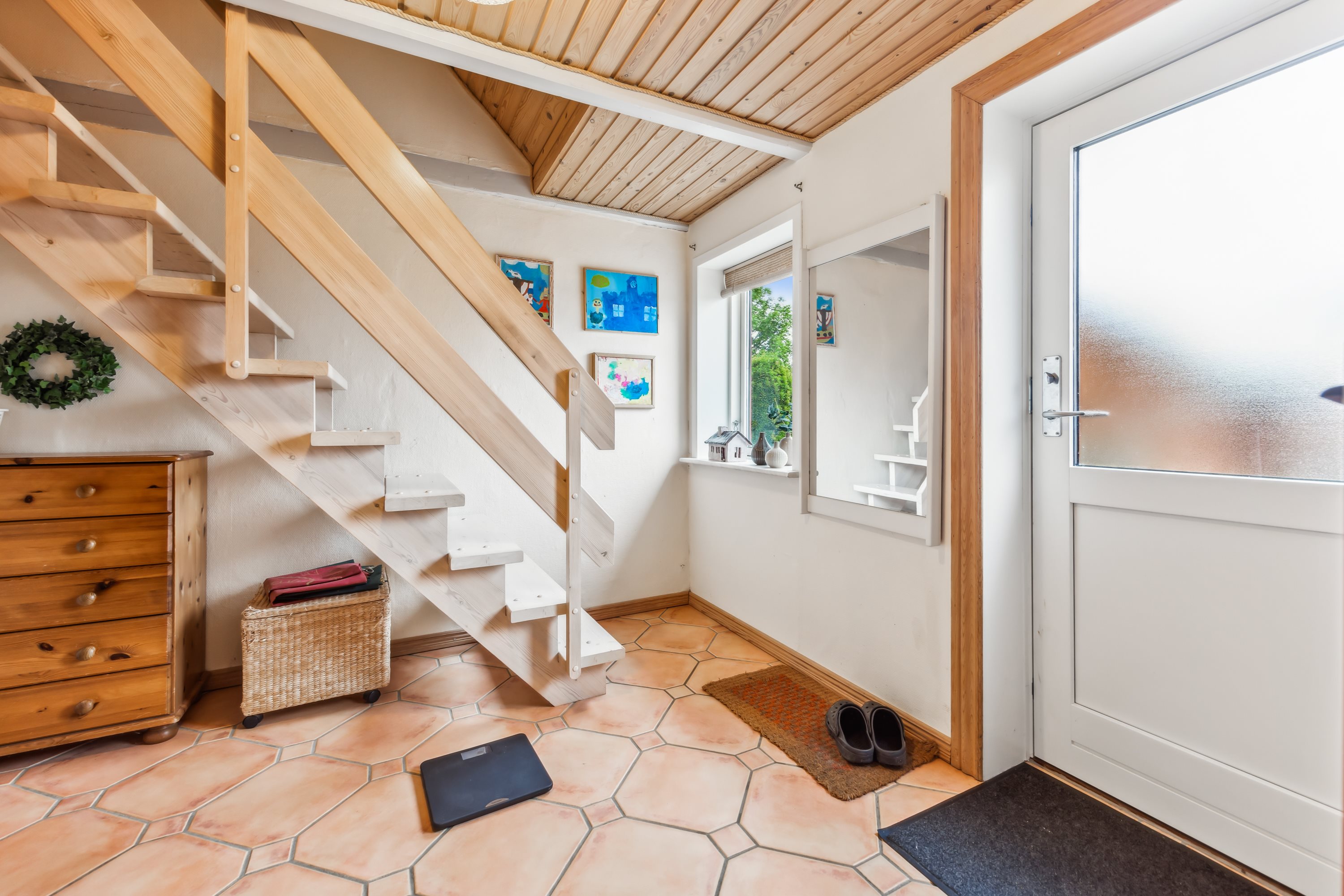 Fremhævet entre billede i fuldskærmstilstand. Billede af Nordmorsvej 54, Solbjerg, 7950 Erslev