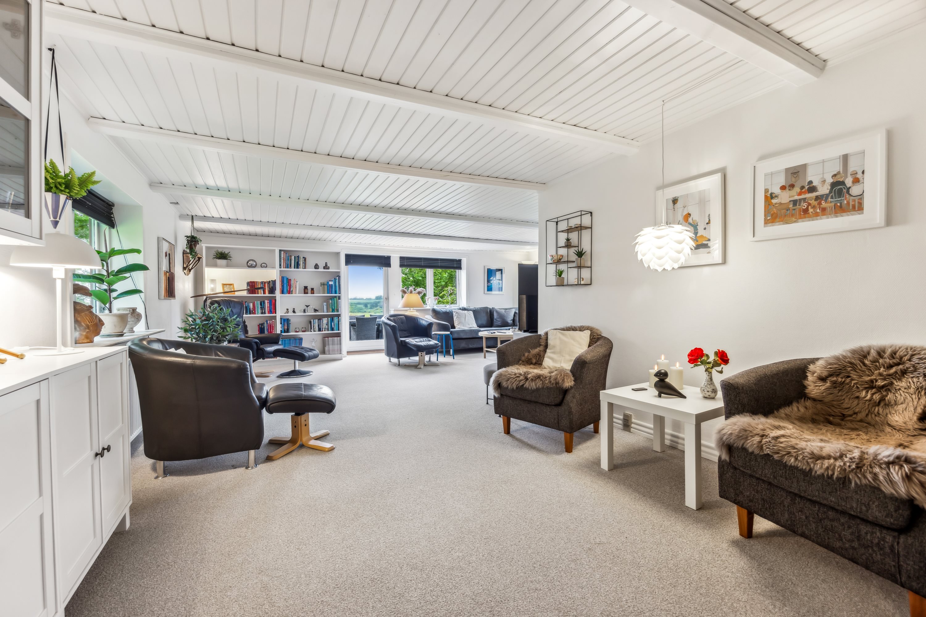 Fremhævet stue billede i fuldskærmstilstand. Billede af Nordmorsvej 54, Solbjerg, 7950 Erslev