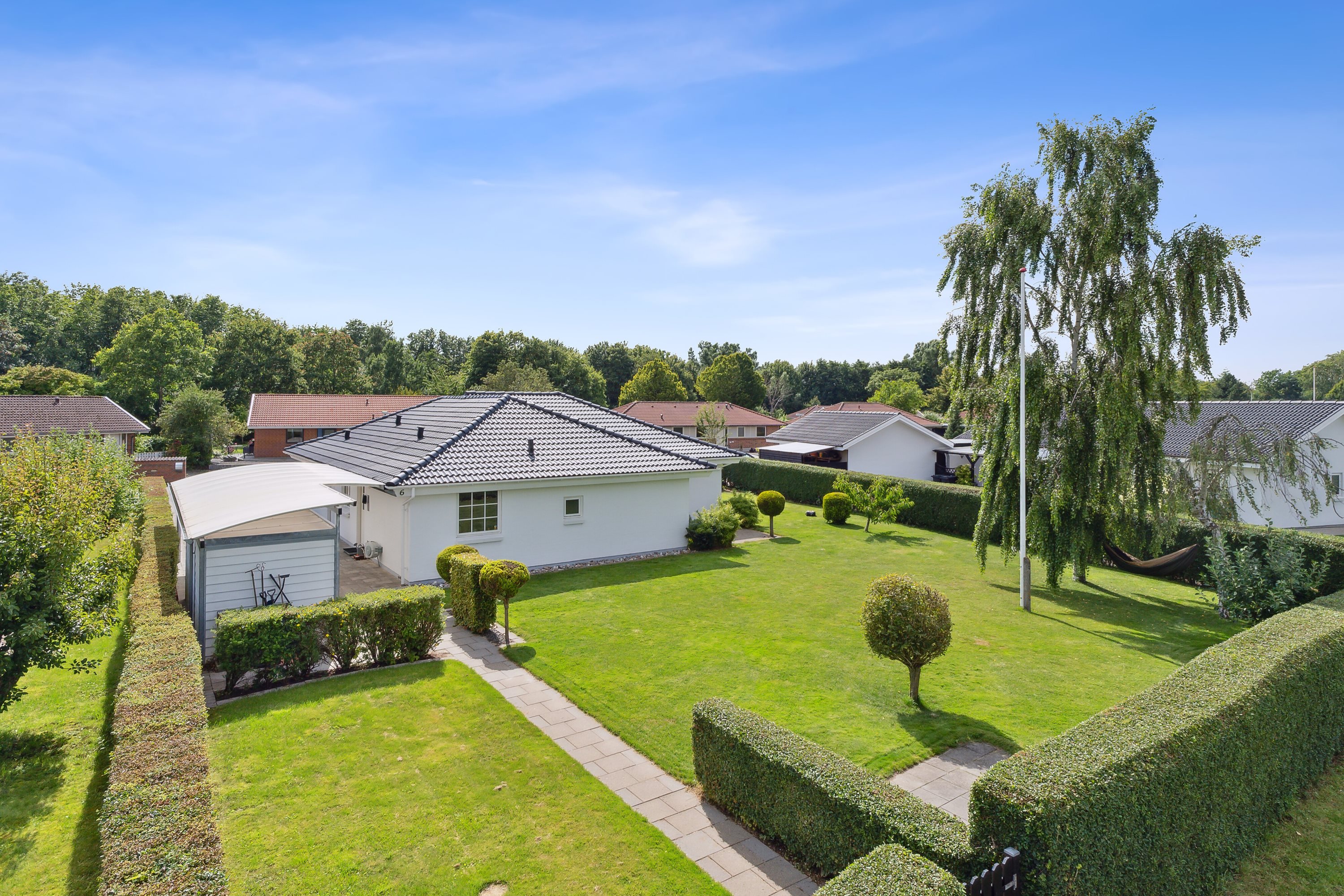 Fremhævet luftfoto billede i fuldskærmstilstand. Billede af Krokusvænget 6, Otterup, 5450 Otterup