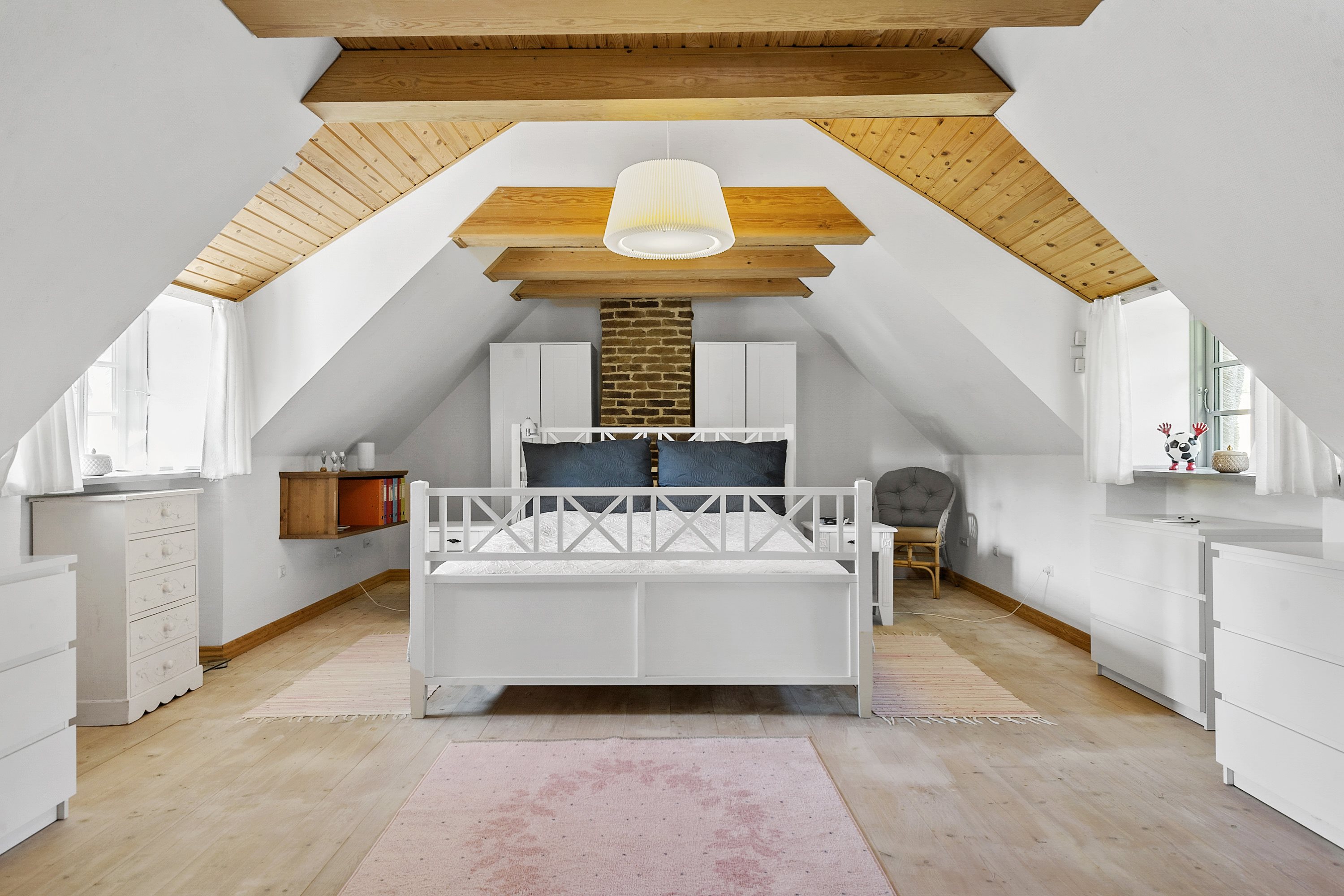 Fremhævet soveværelse billede i fuldskærmstilstand. Billede af Tunø Hovedgade 82, 8799 Tunø