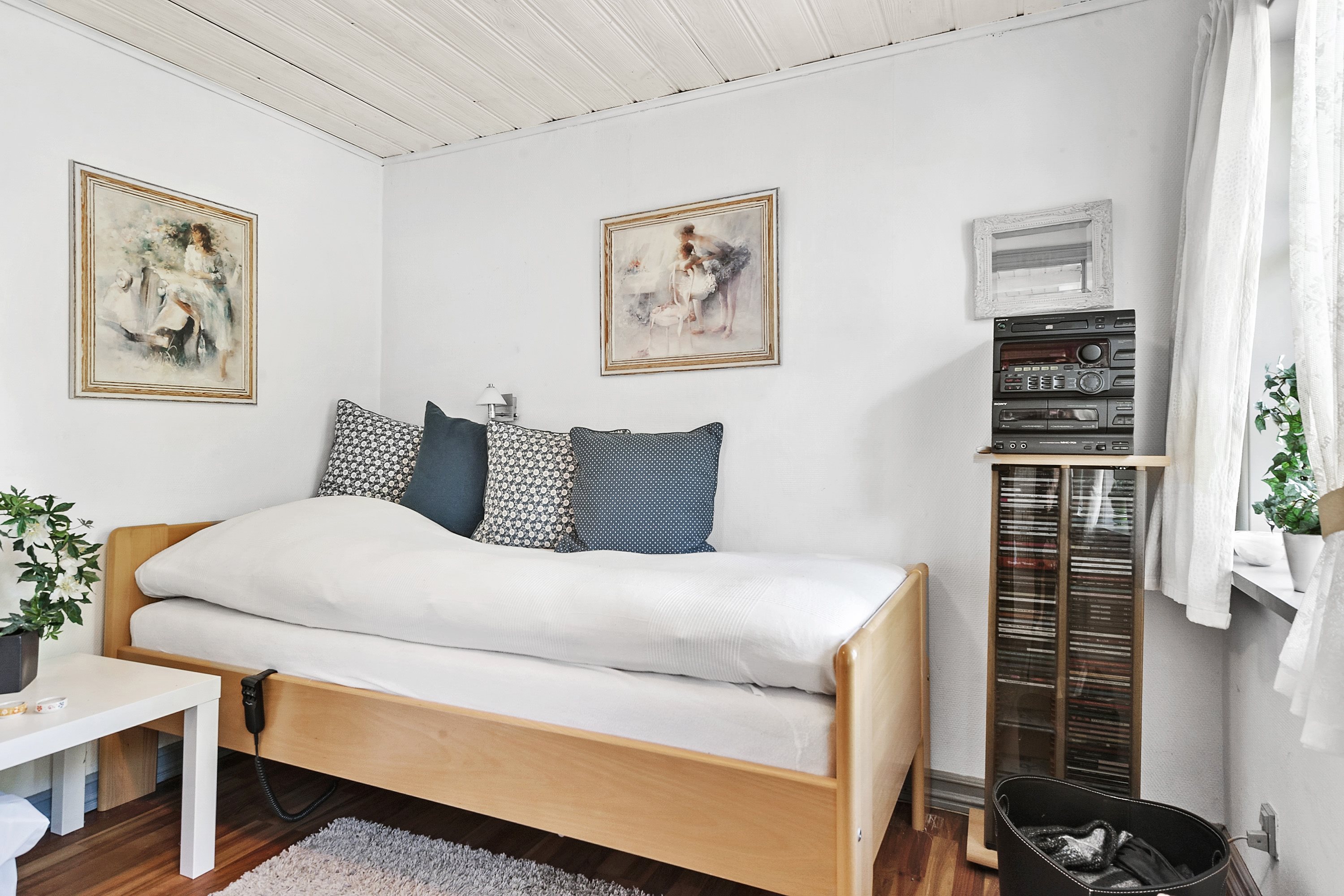 Fremhævet soveværelse billede i fuldskærmstilstand. Billede af Tunø Hovedgade 82, 8799 Tunø