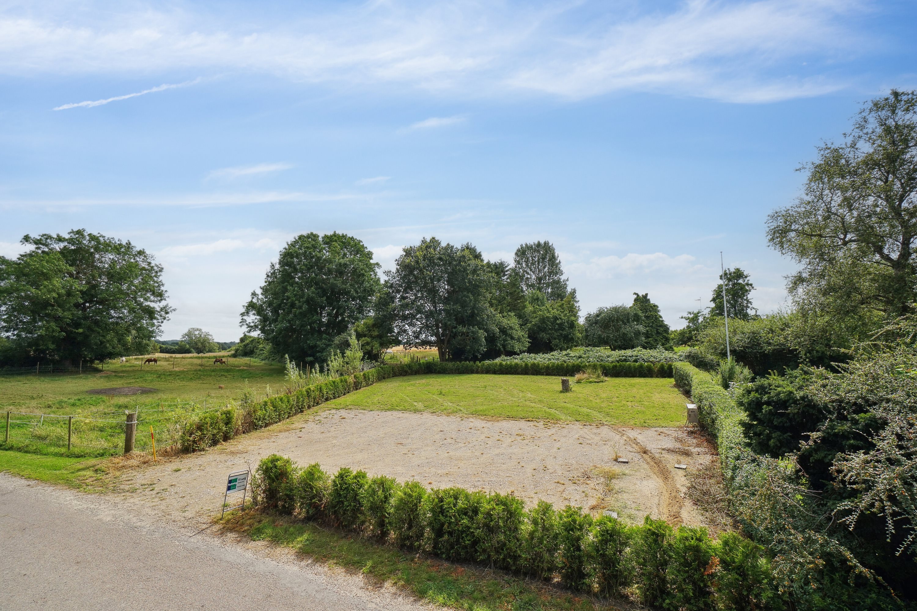 Miniaturebillede 1: udendørs. Billede af Jyderupvej 7, Jyderup, 4640 Faxe