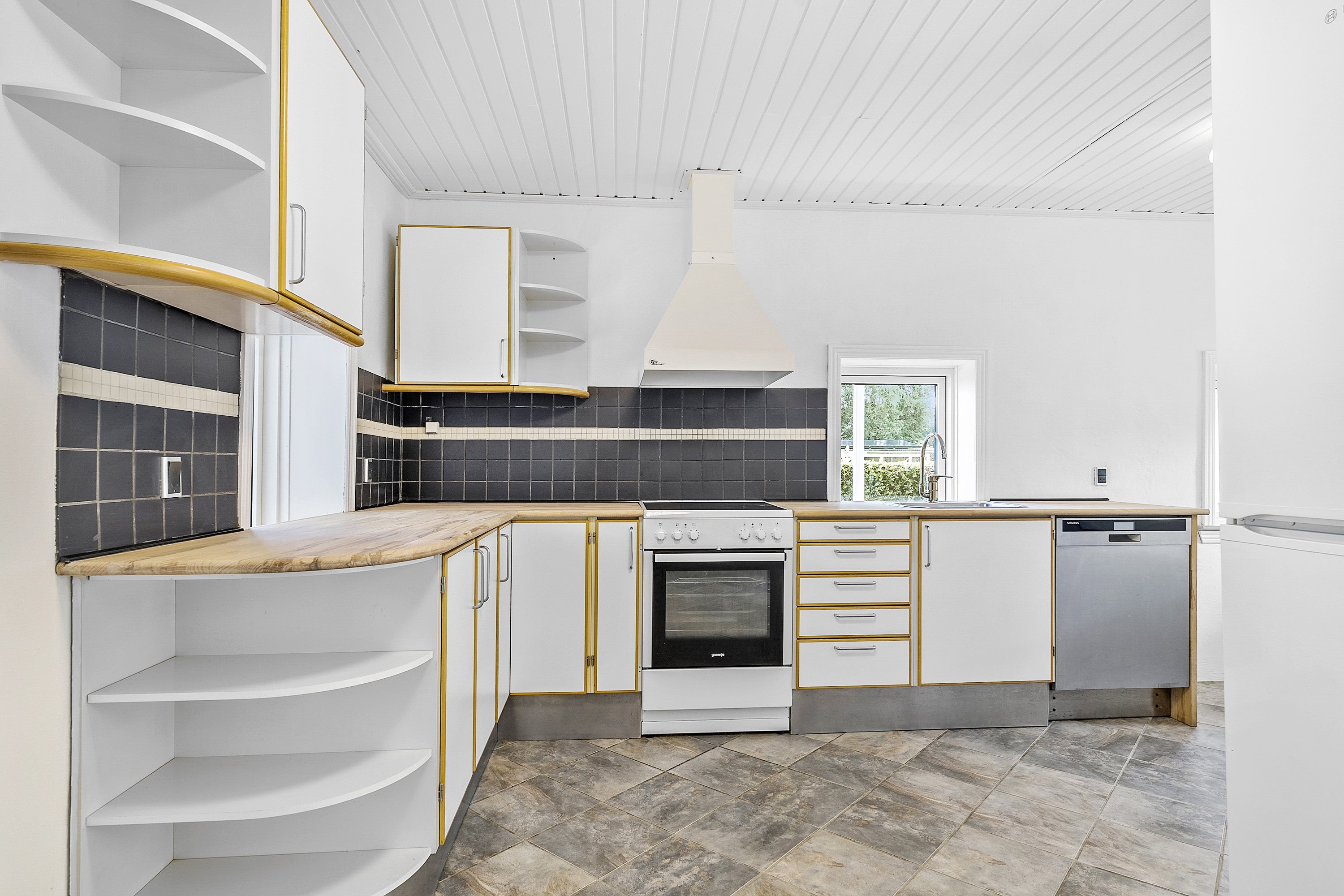 Miniaturebillede 2: køkken. Billede af Okslundvej 20, Lindknud, 6650 Brørup