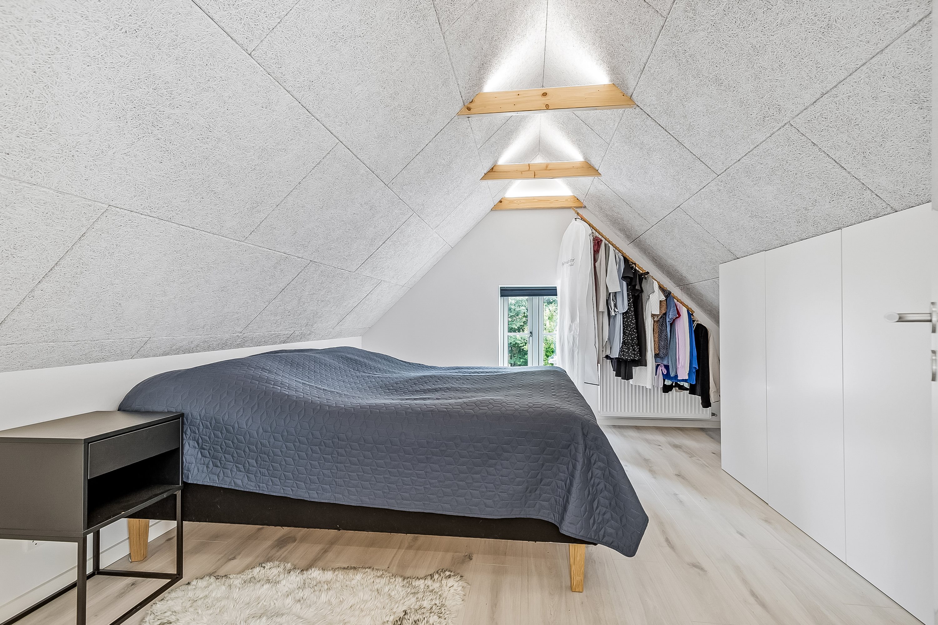 Fremhævet soveværelse billede i fuldskærmstilstand. Billede af Vellingvej 75, St. Velling, 7000 Fredericia