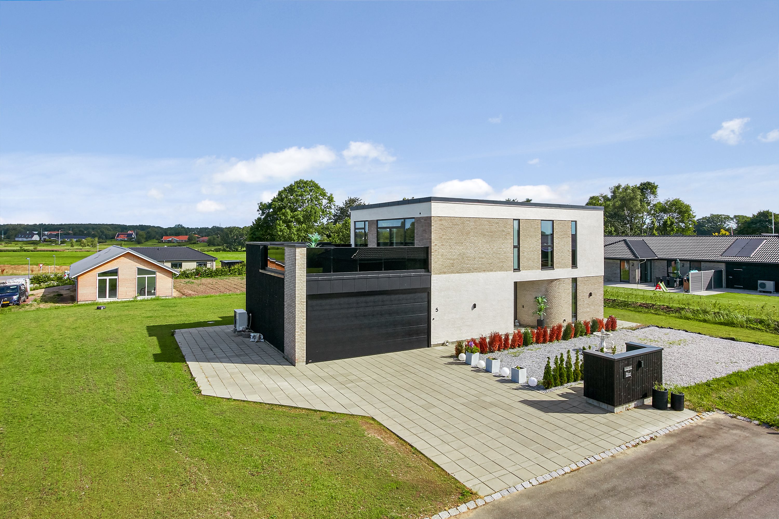 Fremhævet  billede i fuldskærmstilstand. Billede af Frihedslunden 5, 7300 Jelling