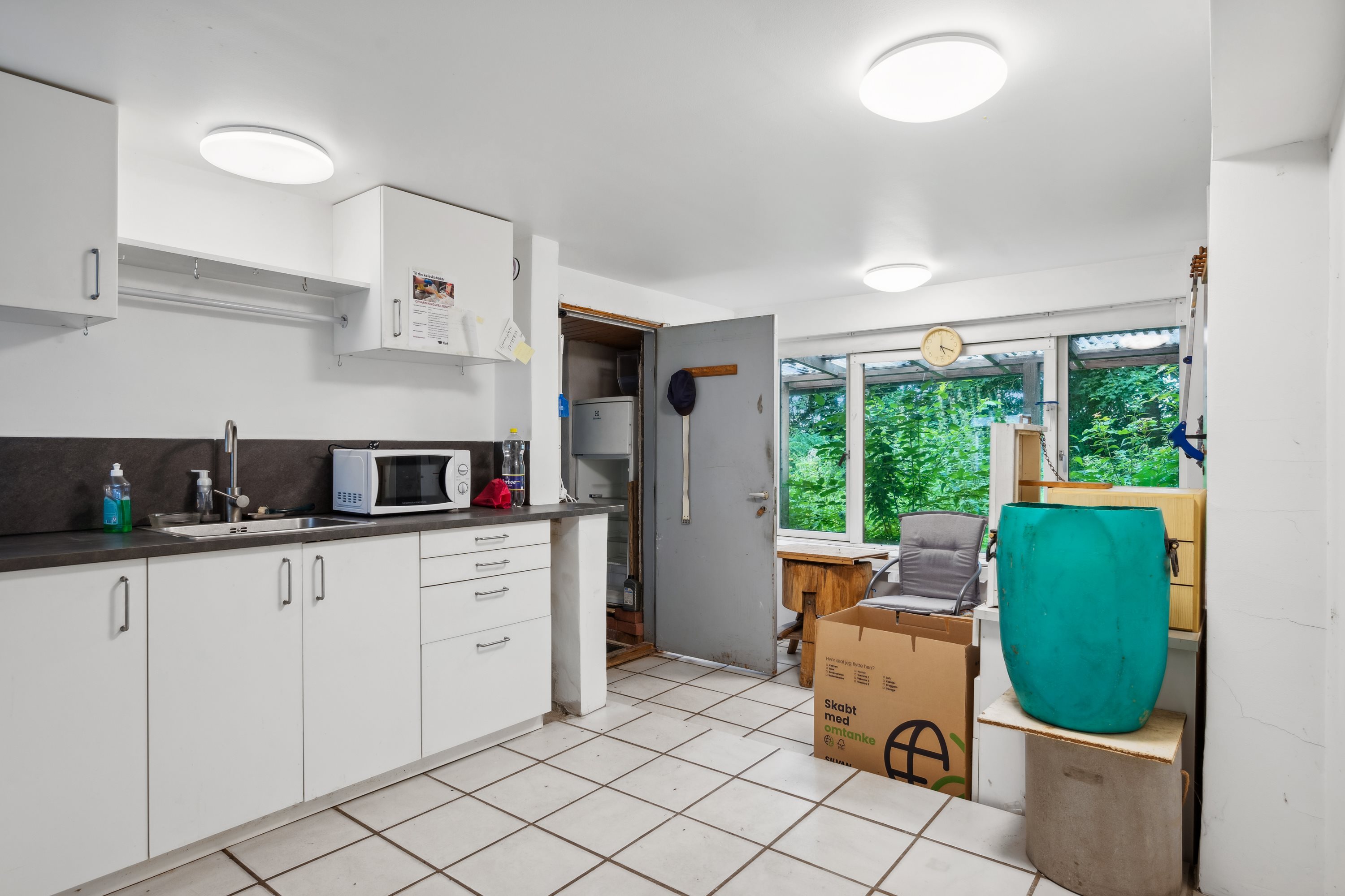 Fremhævet køkken billede i fuldskærmstilstand. Billede af Gml Oustrupvej 18, Mygind, 8544 Mørke