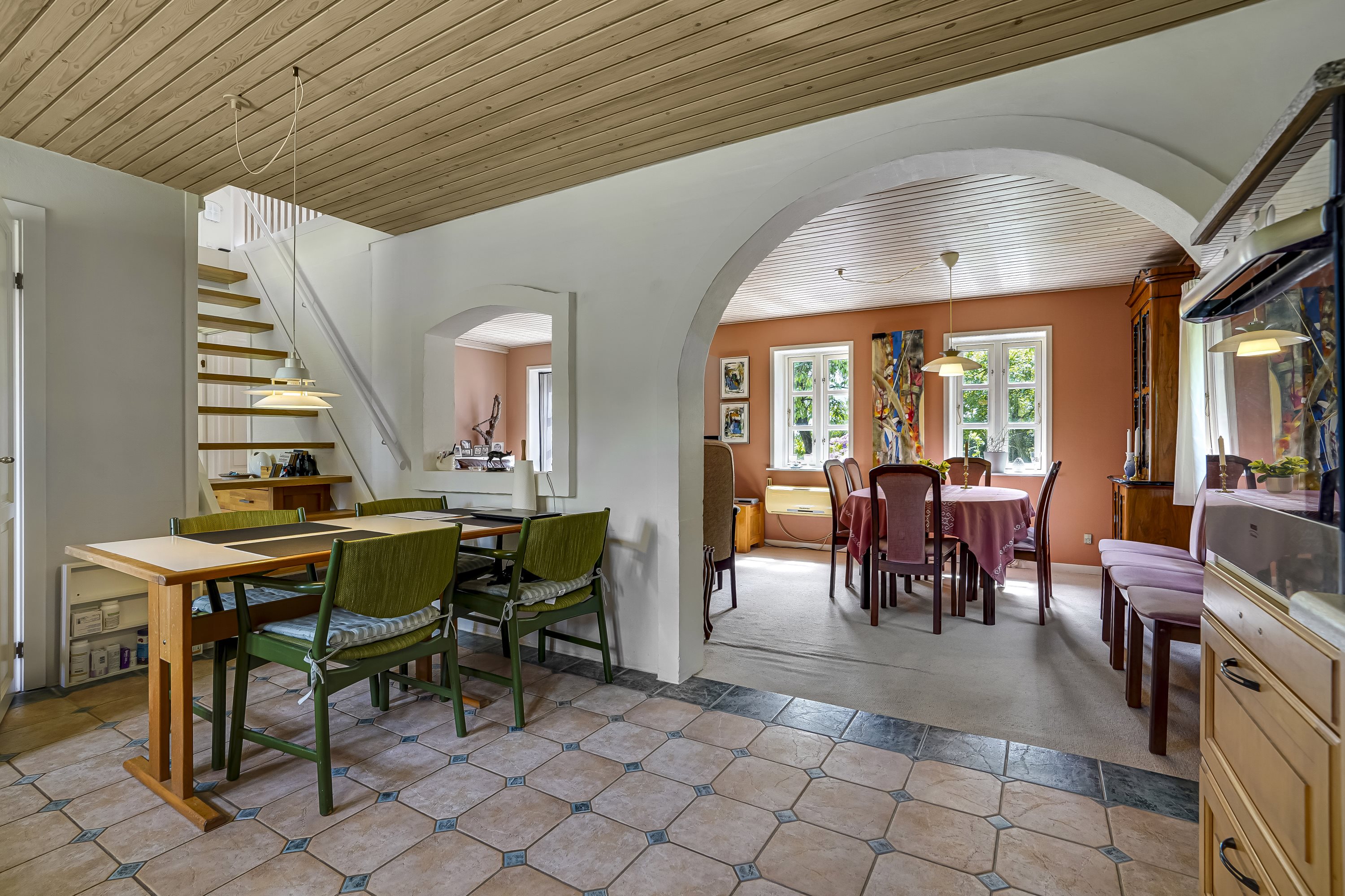 Fremhævet stue billede i fuldskærmstilstand. Billede af Klintholmvej 14, Vejlbyskov, 5500 Middelfart