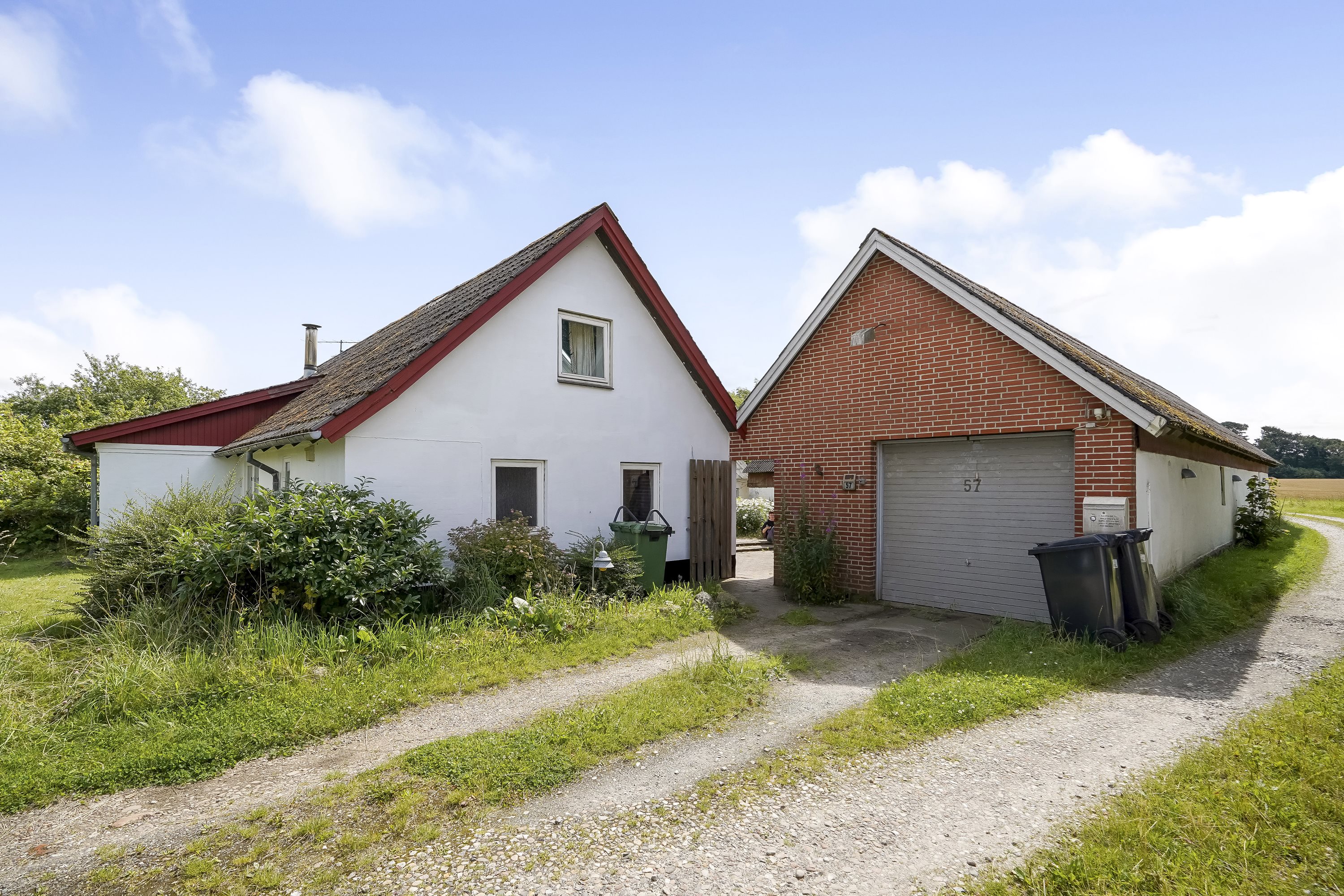 Fremhævet ejendommen billede i fuldskærmstilstand. Billede af Ildvedvej 57, Ildved, 7300 Jelling