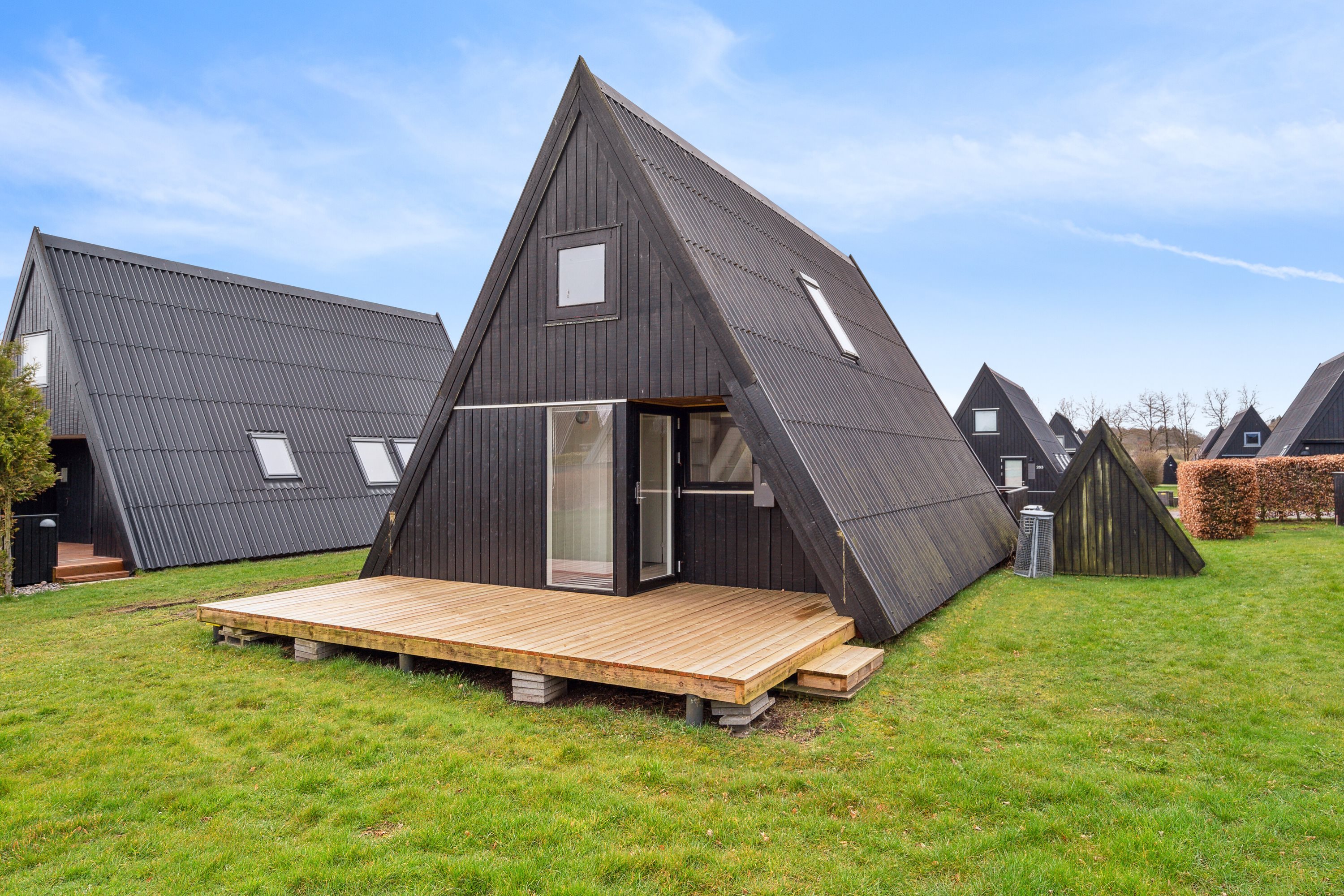 Fremhævet set fra haven billede i fuldskærmstilstand. Billede af Golfsvinget 258, Gatten, 9640 Farsø