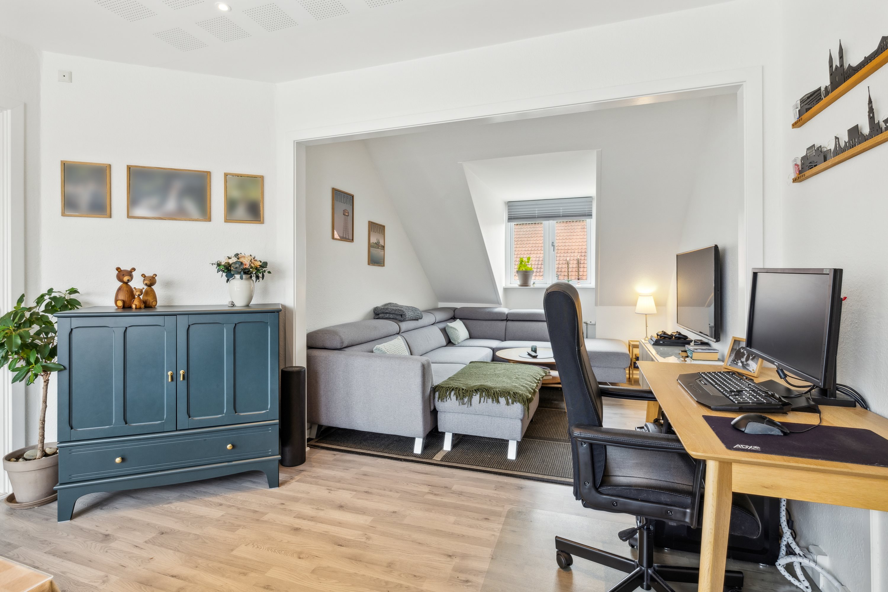 Fremhævet stue billede i fuldskærmstilstand. Billede af Skottenborg 7, 2. th., 8800 Viborg