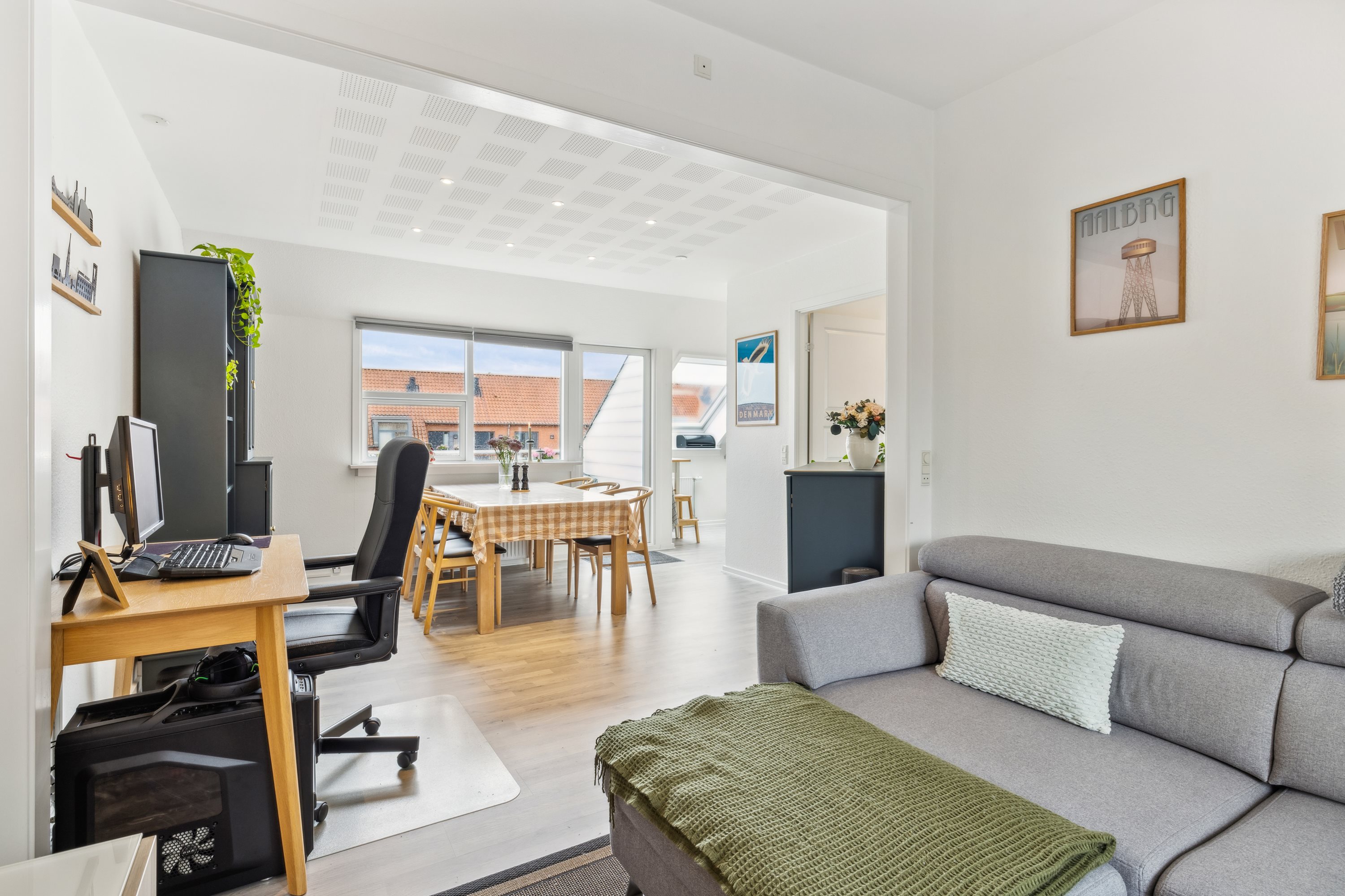 Fremhævet stue billede i fuldskærmstilstand. Billede af Skottenborg 7, 2. th., 8800 Viborg