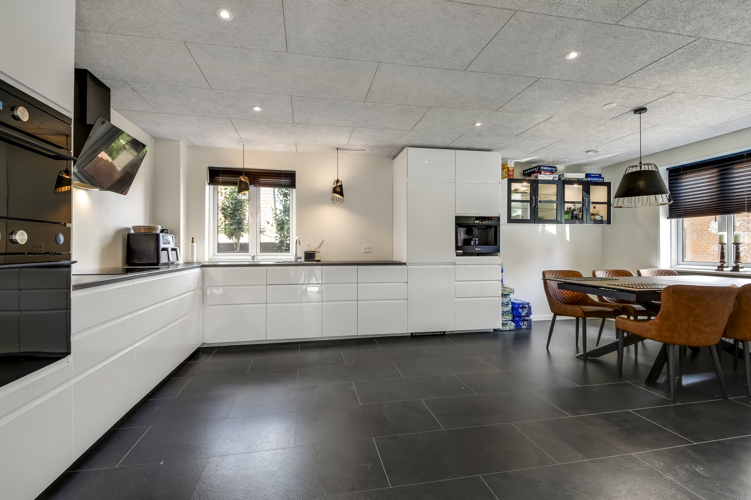 Fremhævet  billede i fuldskærmstilstand. Billede af Venøgade 9, 7600 Struer