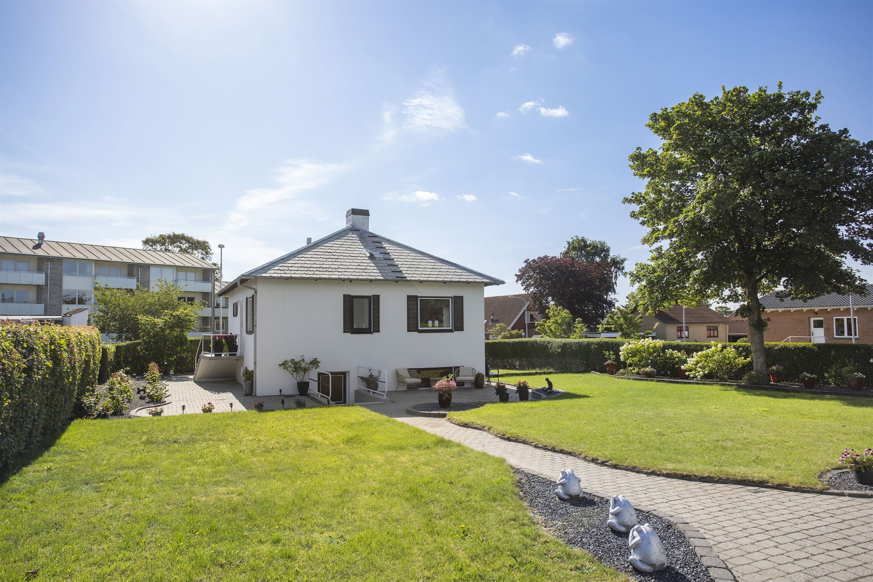 Fremhævet have billede i fuldskærmstilstand. Billede af Abildgårdsvej 23, 9900 Frederikshavn