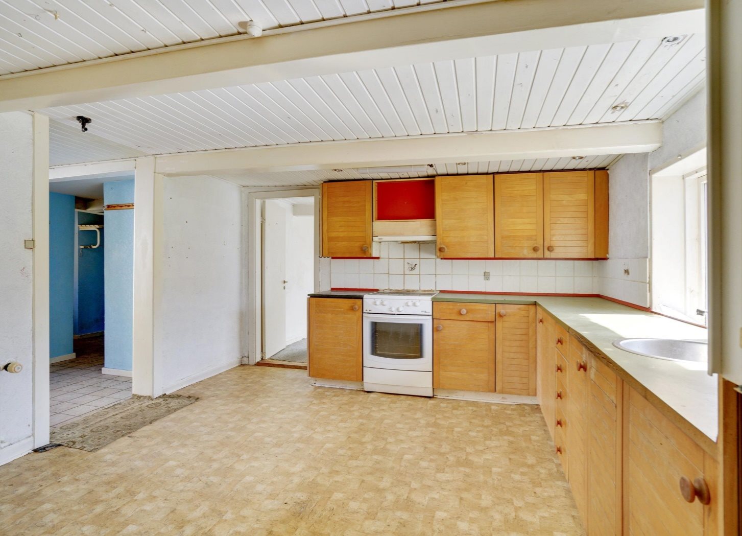 Fremhævet køkken billede i fuldskærmstilstand. Billede af Ølundgyden 11, Hessum Mose, 5450 Otterup