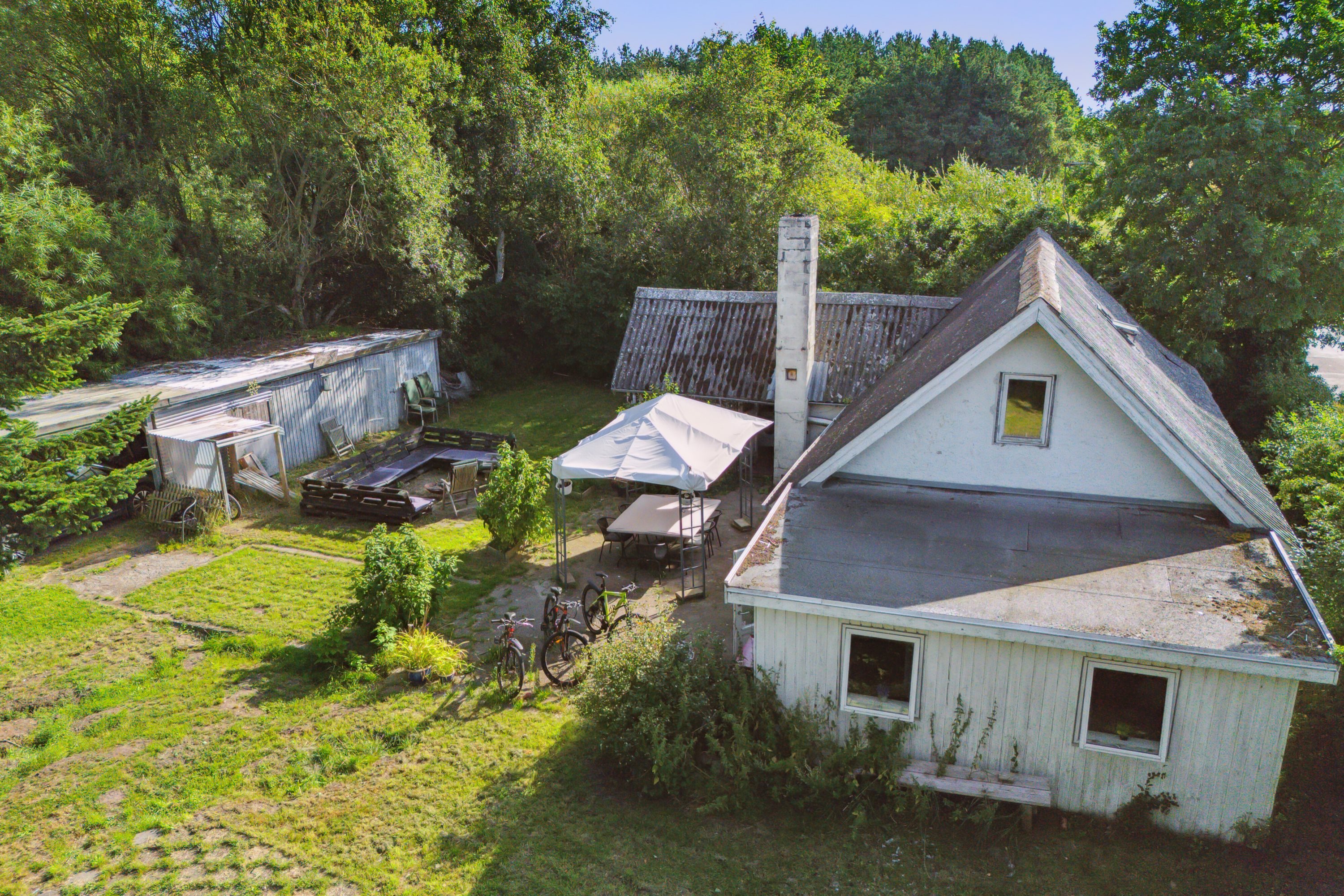 Fremhævet set fra haven billede i fuldskærmstilstand. Billede af Vollerupvej 147, 4400 Kalundborg