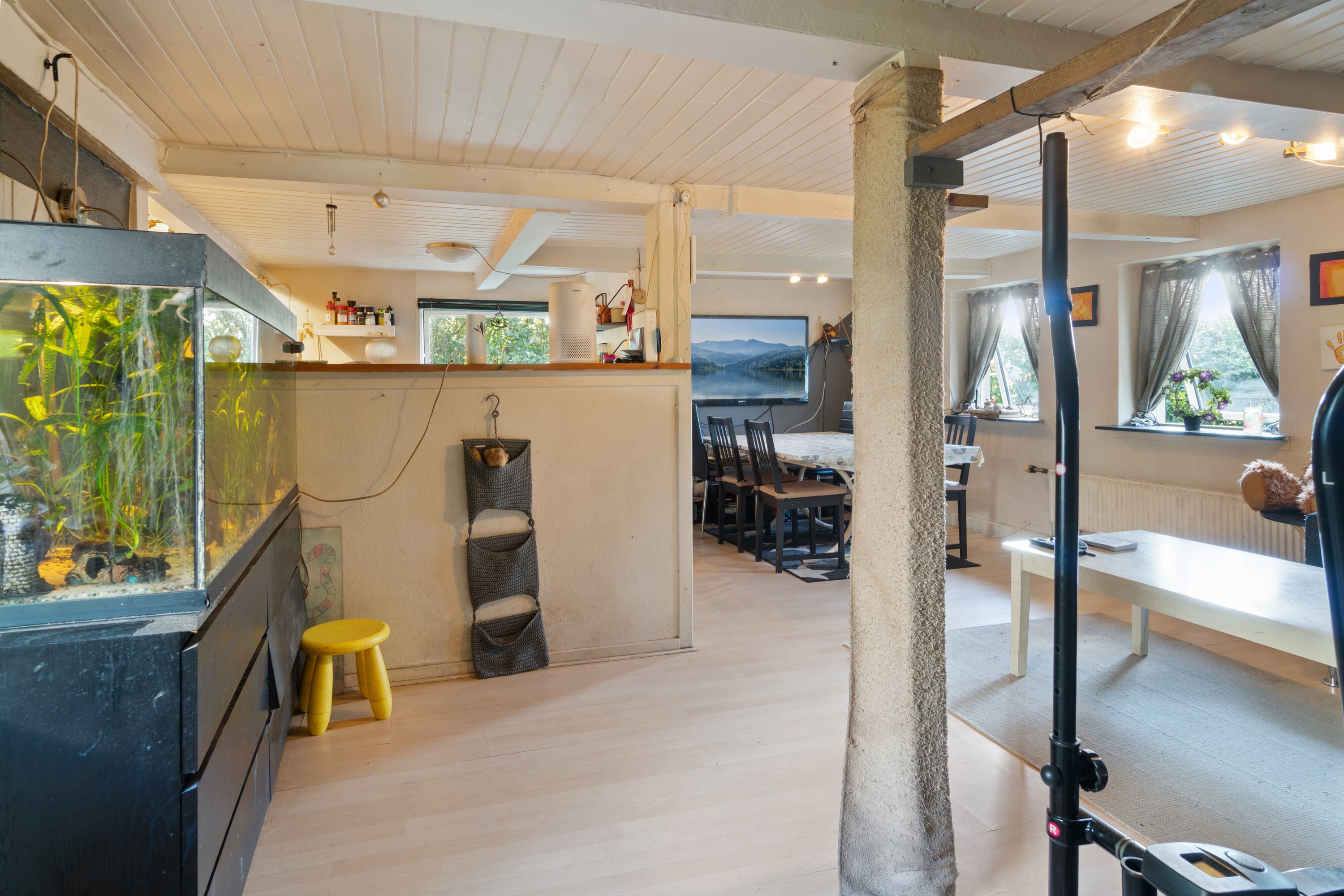 Fremhævet indendørs billede i fuldskærmstilstand. Billede af Vollerupvej 147, 4400 Kalundborg