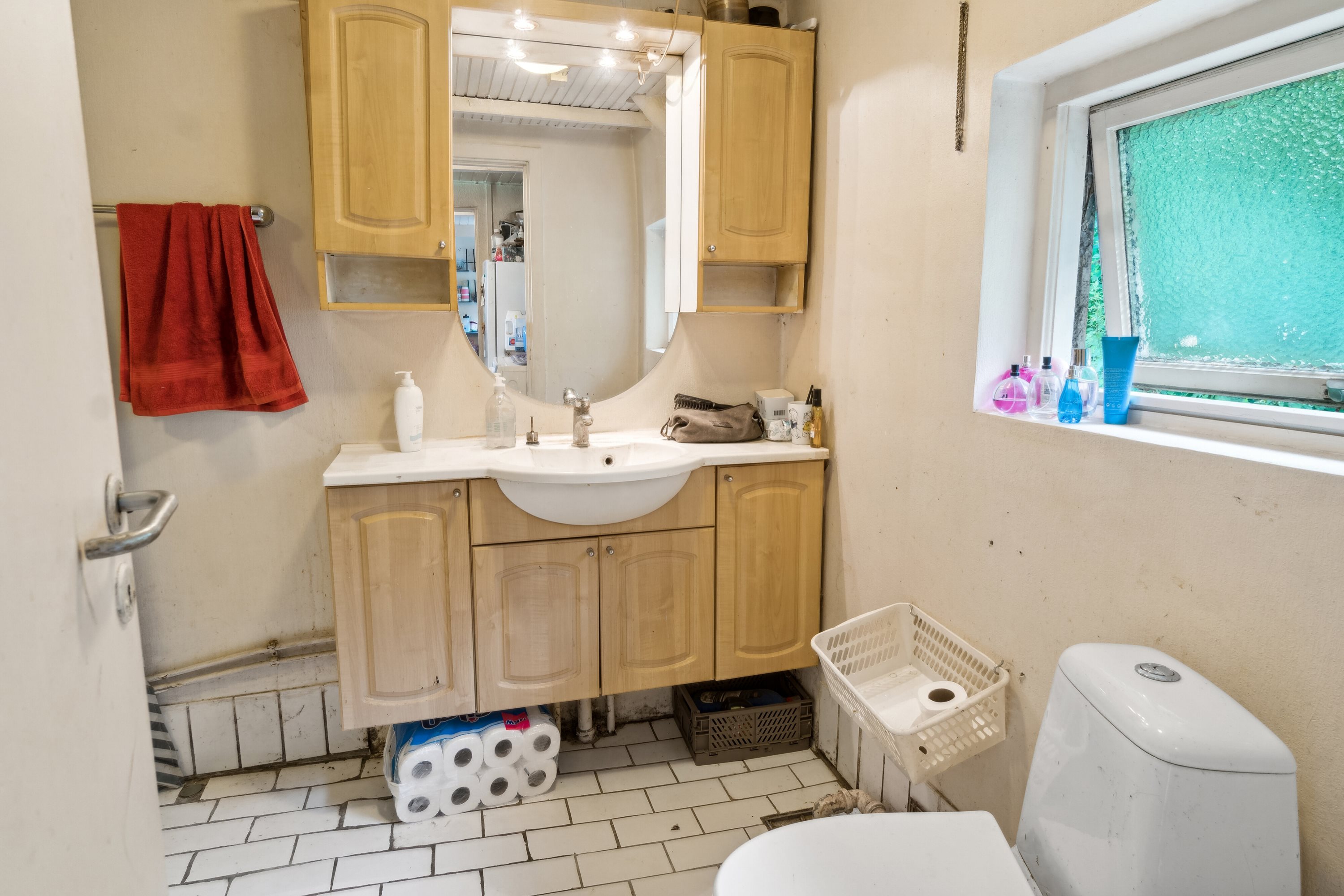 Fremhævet badeværelse billede i fuldskærmstilstand. Billede af Vollerupvej 147, 4400 Kalundborg