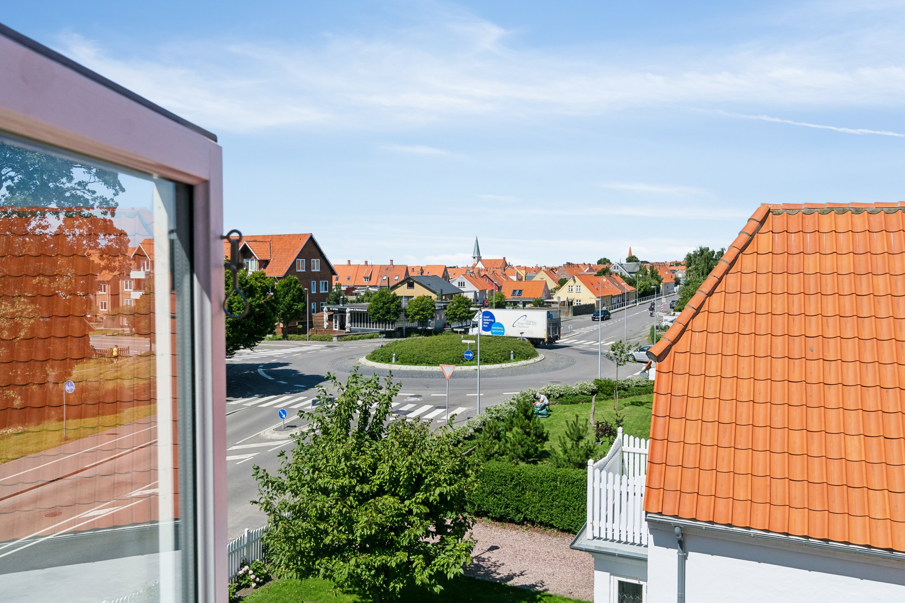 Fremhævet udsigt billede i fuldskærmstilstand. Billede af Søndre Alle 31, 3700 Rønne