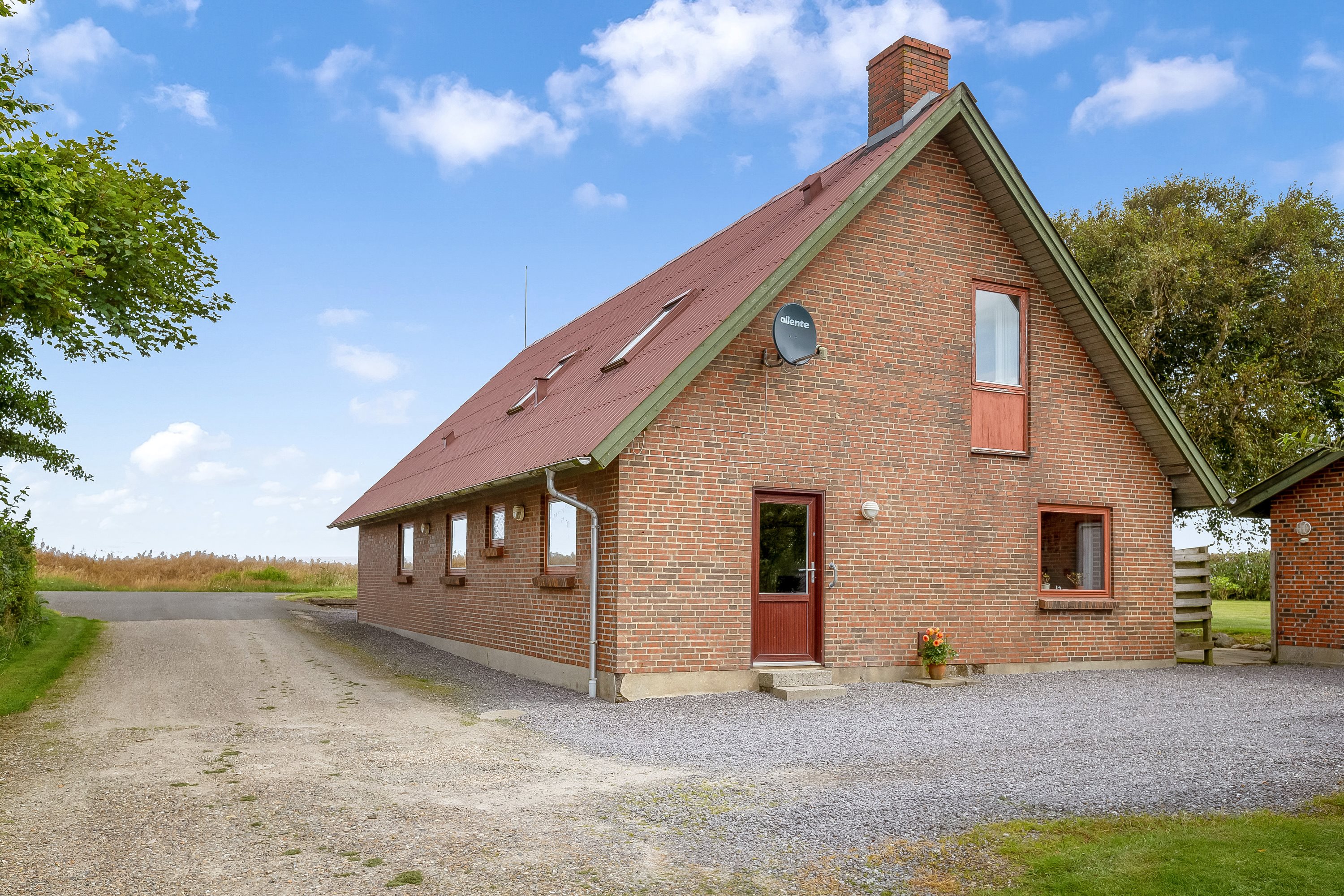 Fremhævet ejendommen billede i fuldskærmstilstand. Billede af Nissumvej 86, Nørre Nissum, 7620 Lemvig