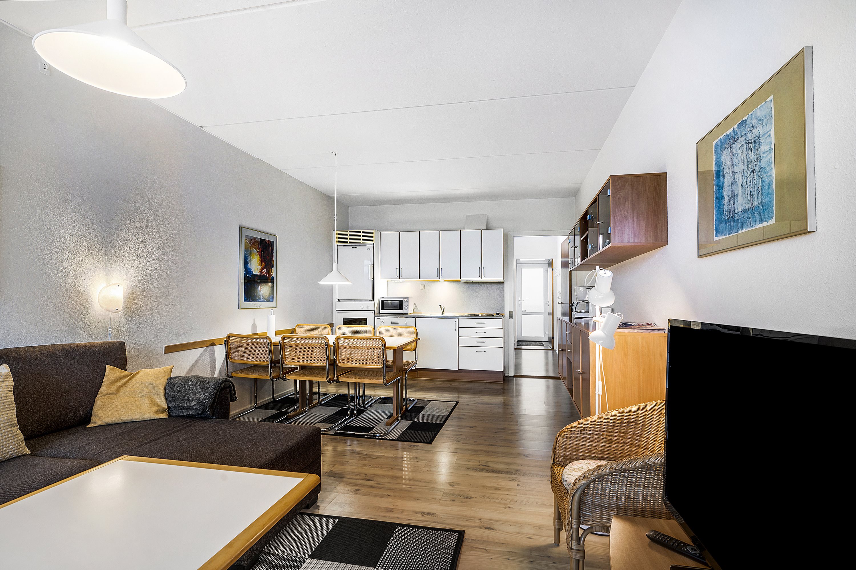 Fremhævet stue billede i fuldskærmstilstand. Billede af Fægangsvej 11A, 1. 212., Bønnerup Strand, 8585 Glesborg