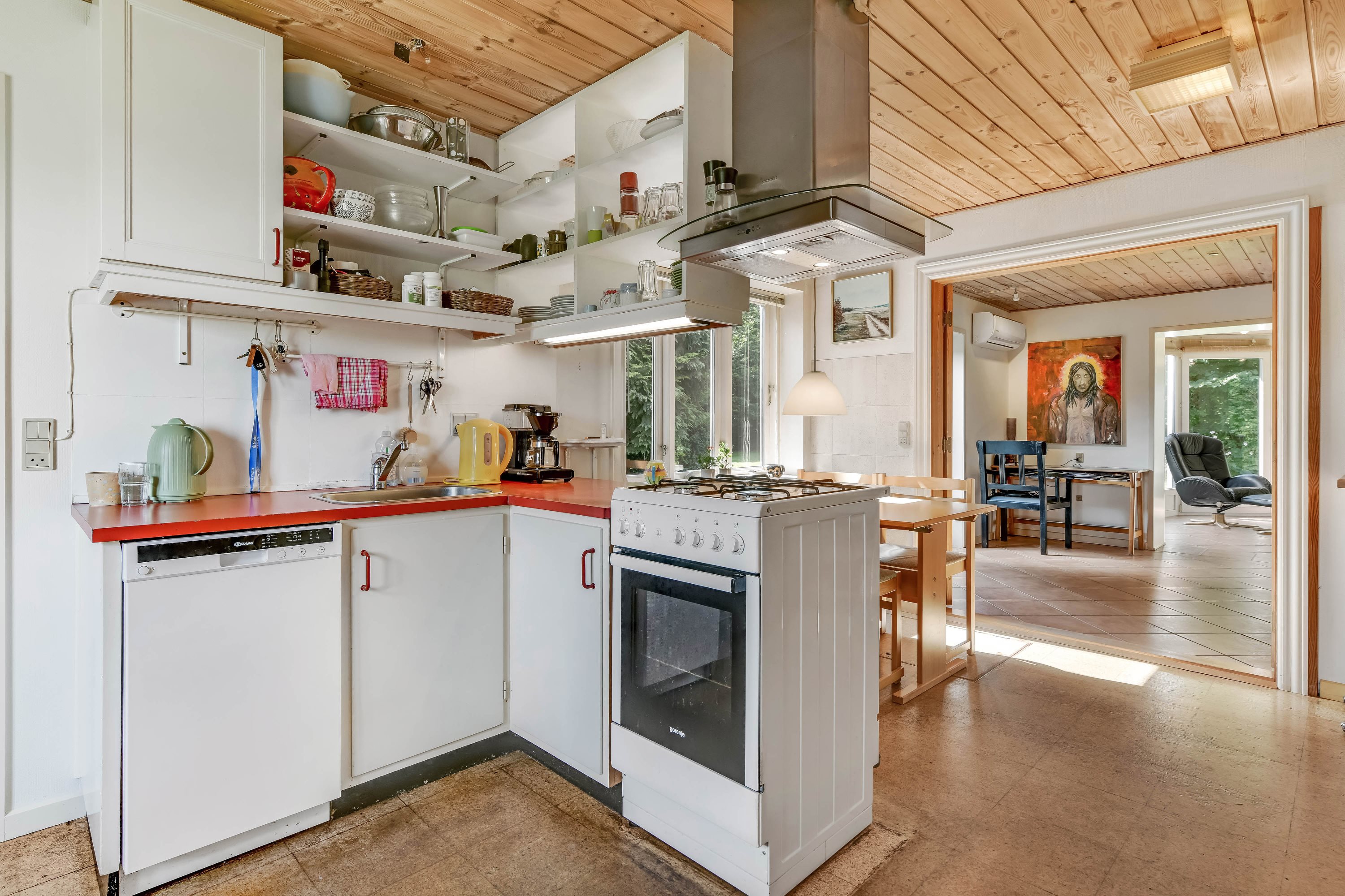 Fremhævet køkken billede i fuldskærmstilstand. Billede af Fittingvej 18, 6623 Vorbasse