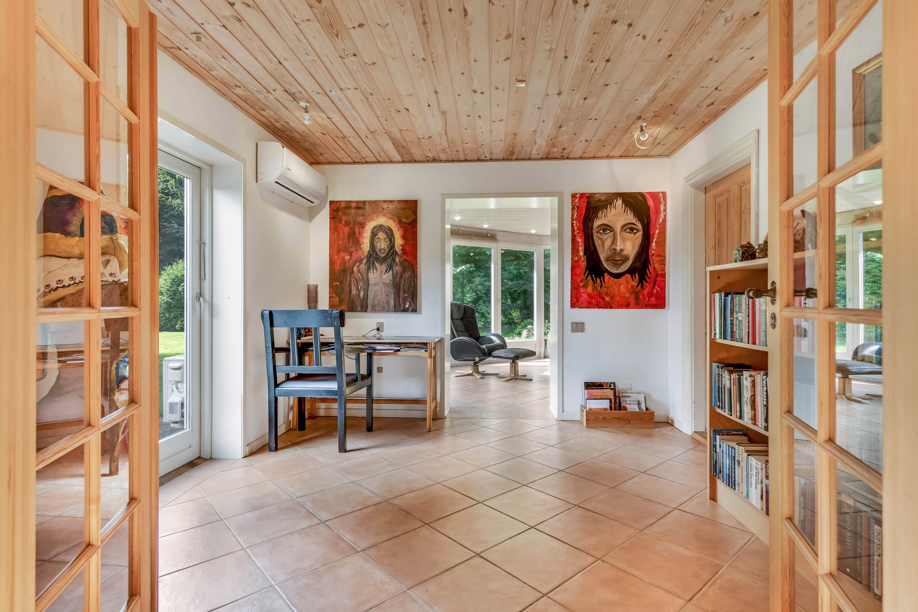 Fremhævet stue billede i fuldskærmstilstand. Billede af Fittingvej 18, 6623 Vorbasse