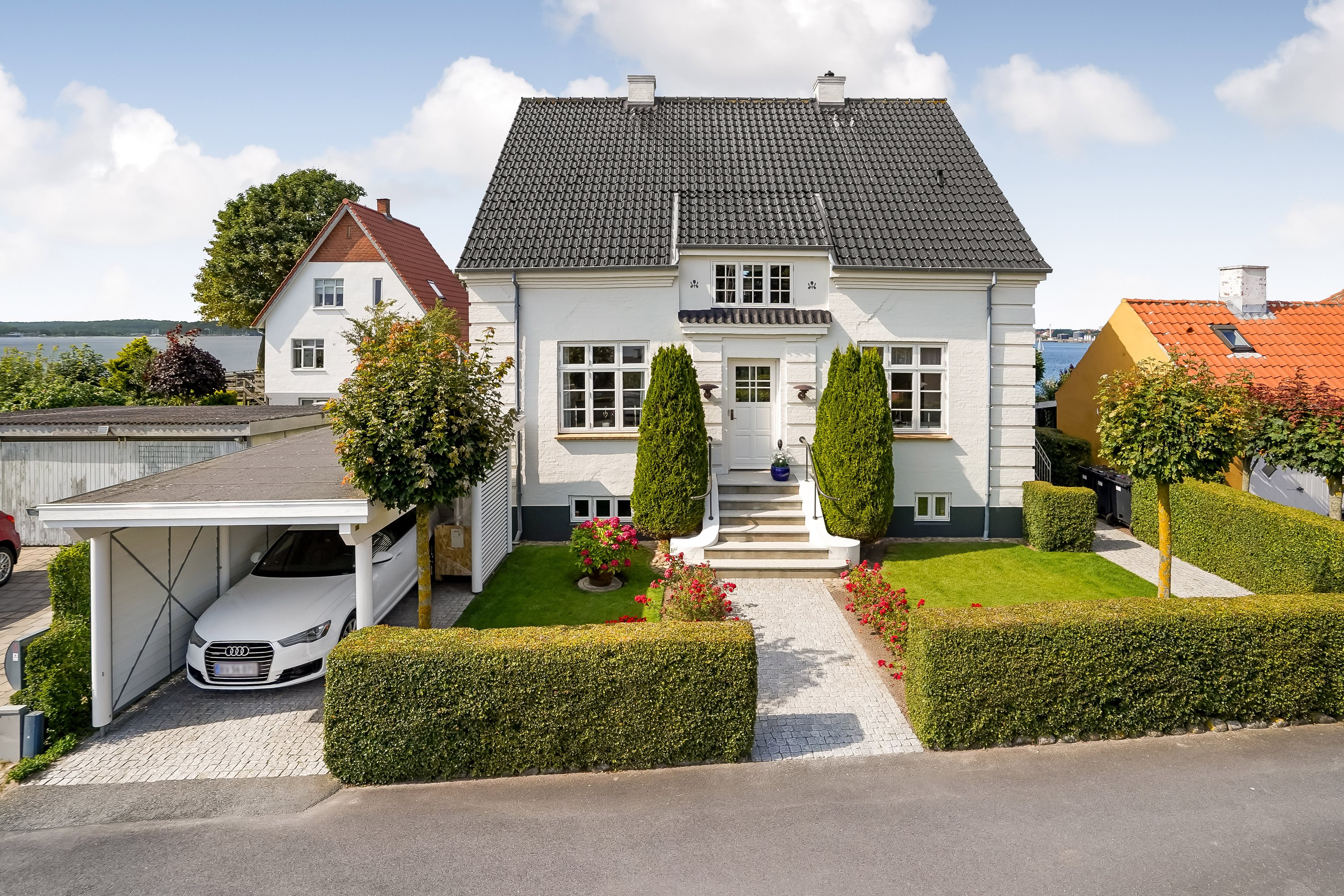 Fremhævet ejendommen billede i fuldskærmstilstand. Billede af Rolighedsvej 12, Strib, 5500 Middelfart