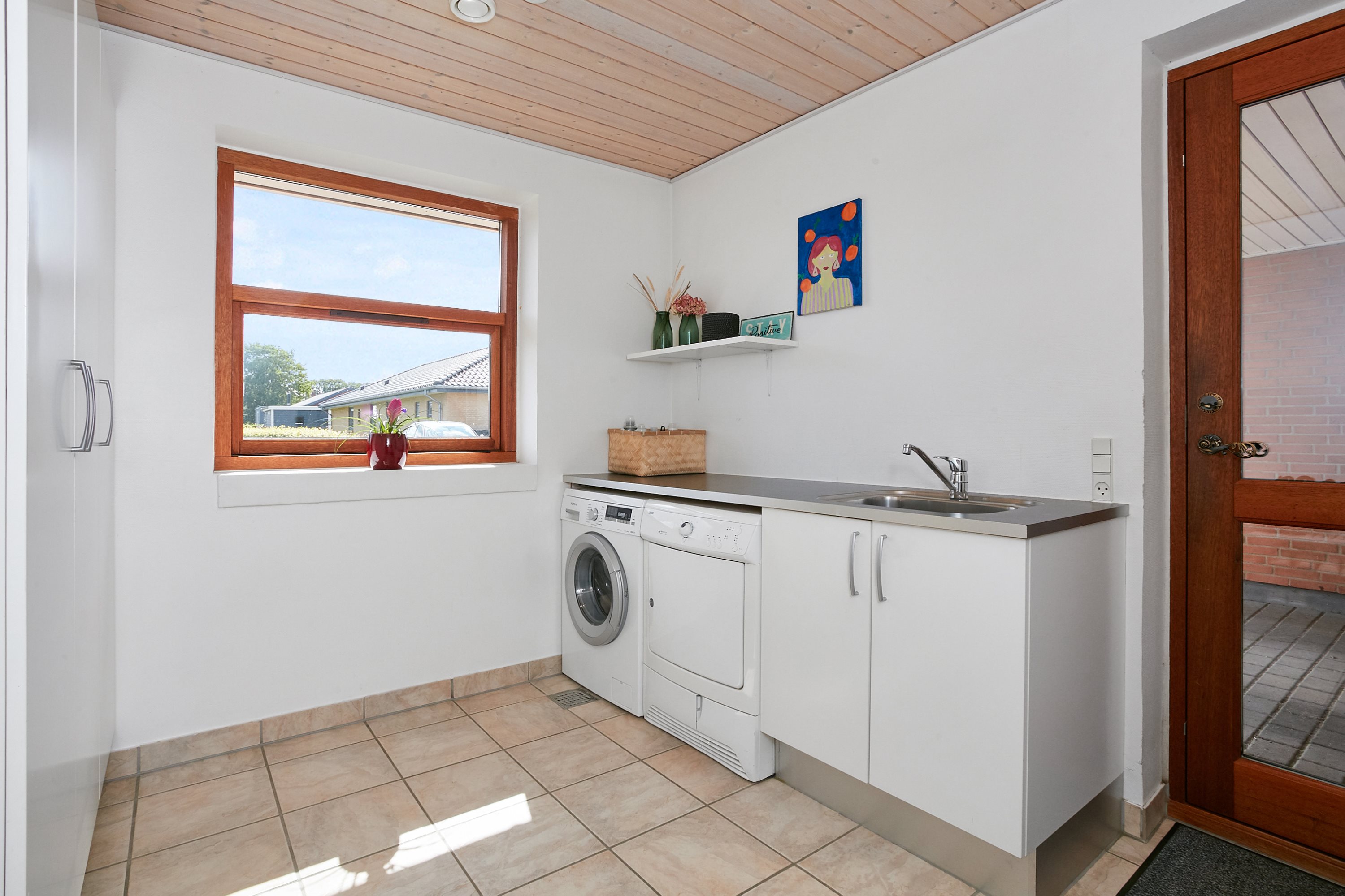 Fremhævet  billede i fuldskærmstilstand. Billede af Stengårdsvej 8, Glud, 7130 Juelsminde