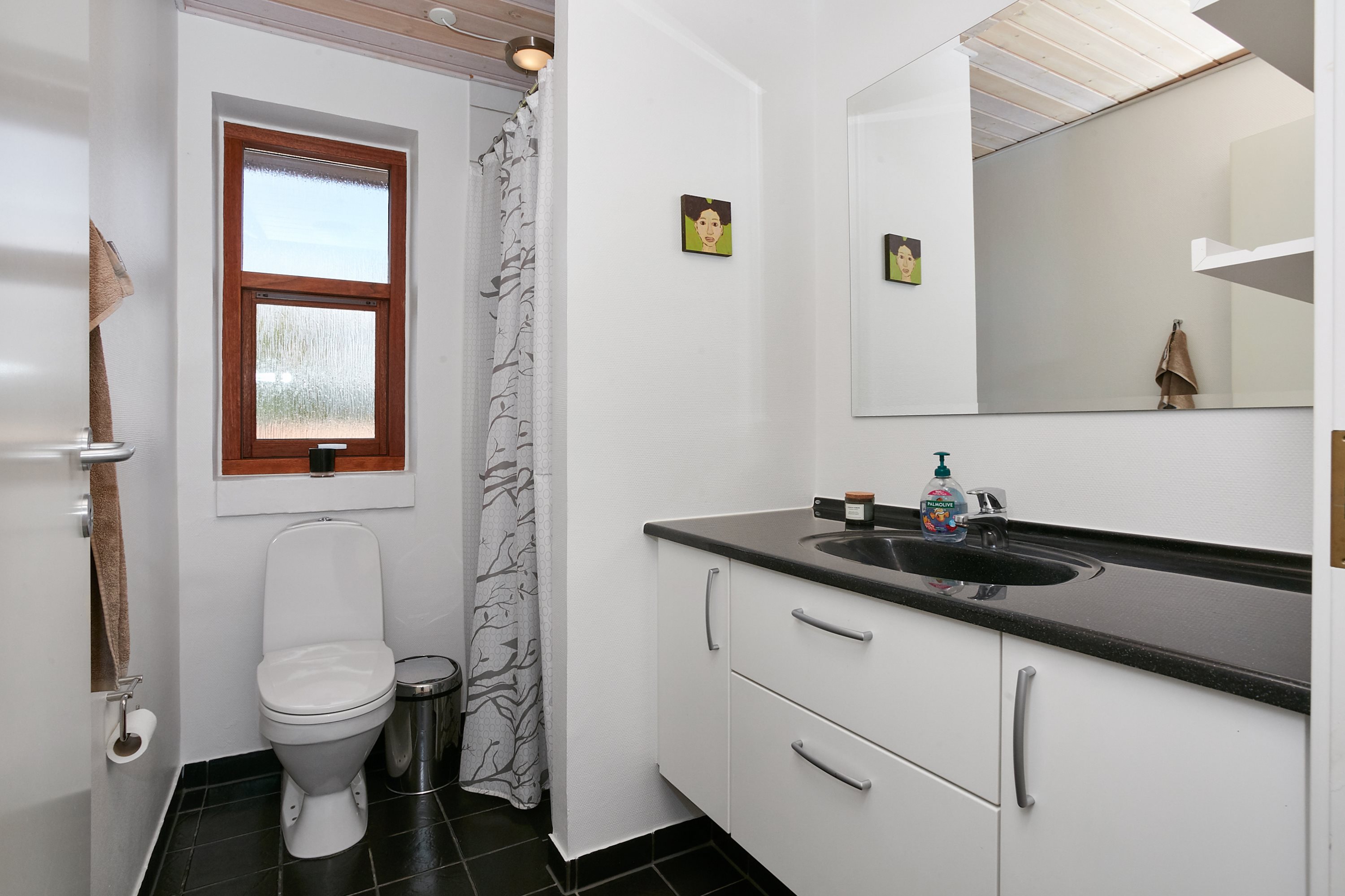 Fremhævet  billede i fuldskærmstilstand. Billede af Stengårdsvej 8, Glud, 7130 Juelsminde