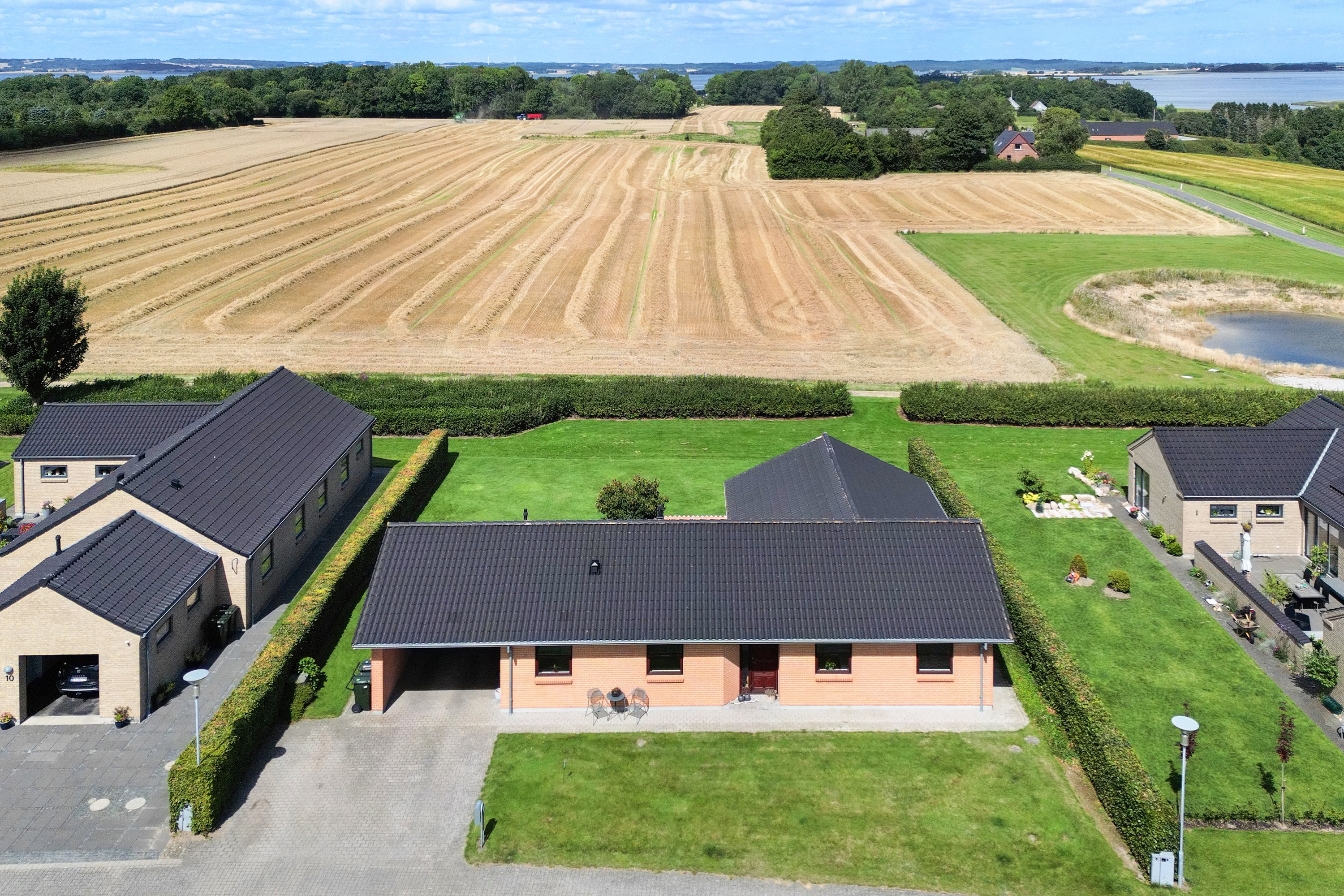 Fremhævet  billede i fuldskærmstilstand. Billede af Stengårdsvej 8, Glud, 7130 Juelsminde