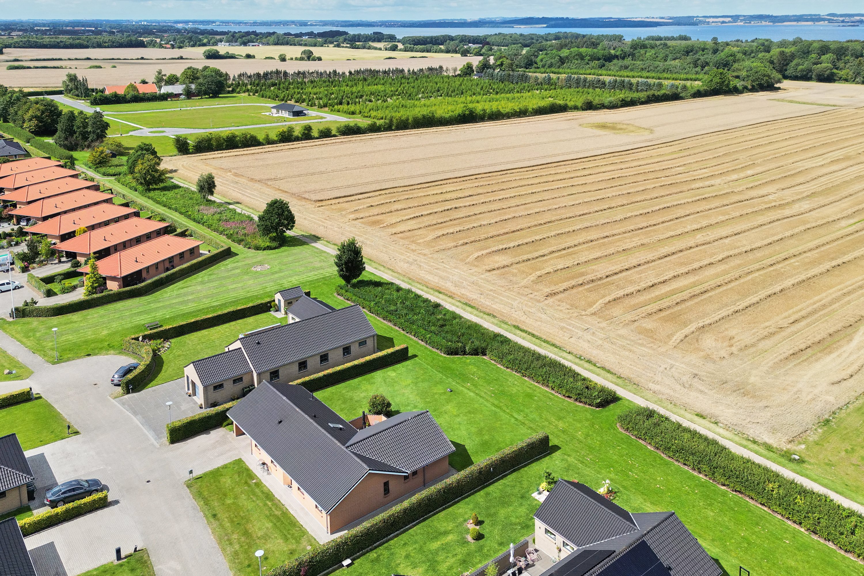 Fremhævet  billede i fuldskærmstilstand. Billede af Stengårdsvej 8, Glud, 7130 Juelsminde