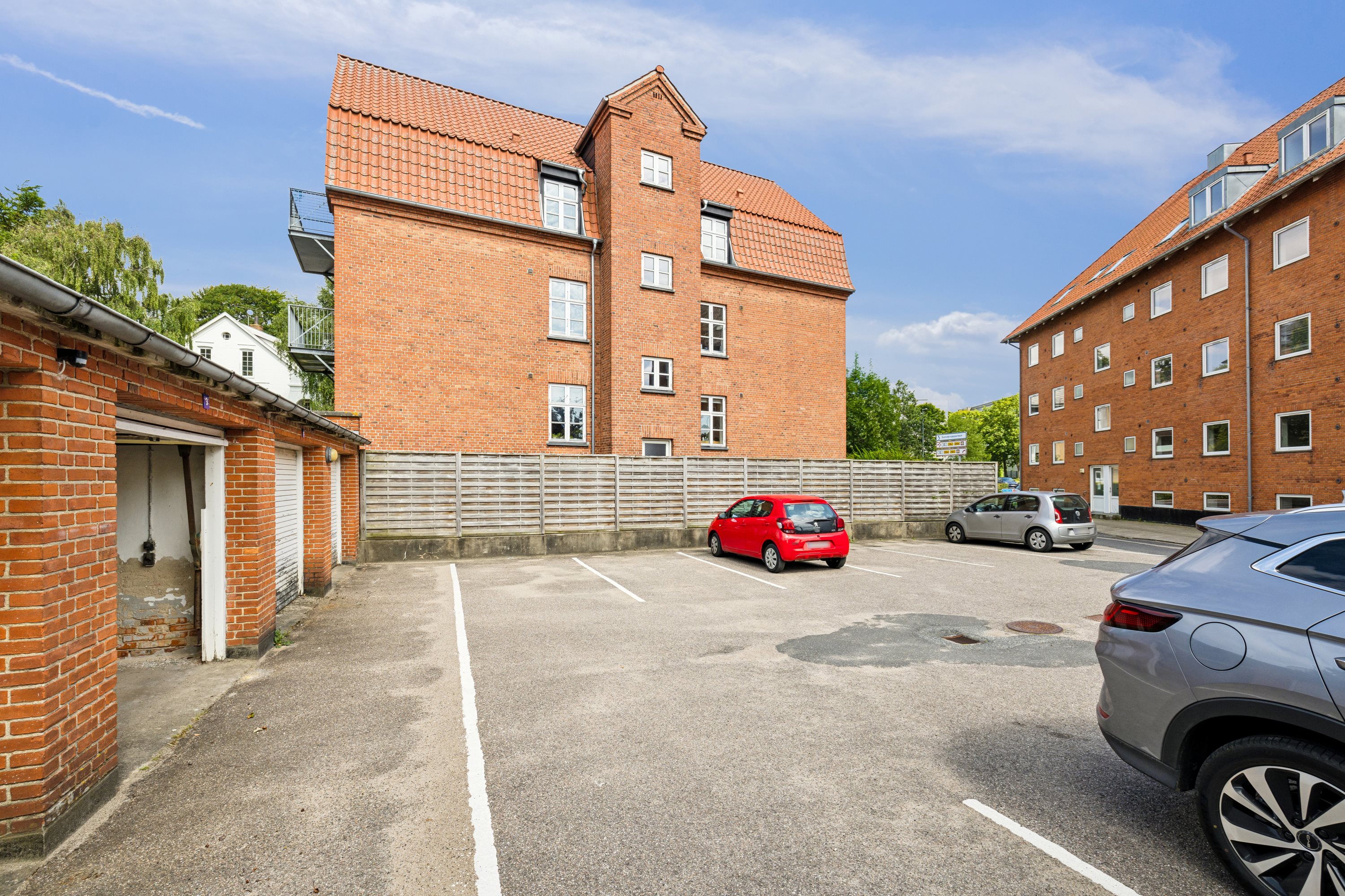 Fremhævet ejendom 1 billede i fuldskærmstilstand. Billede af Sct. Jørgens Vej 26, 1. th., 8800 Viborg