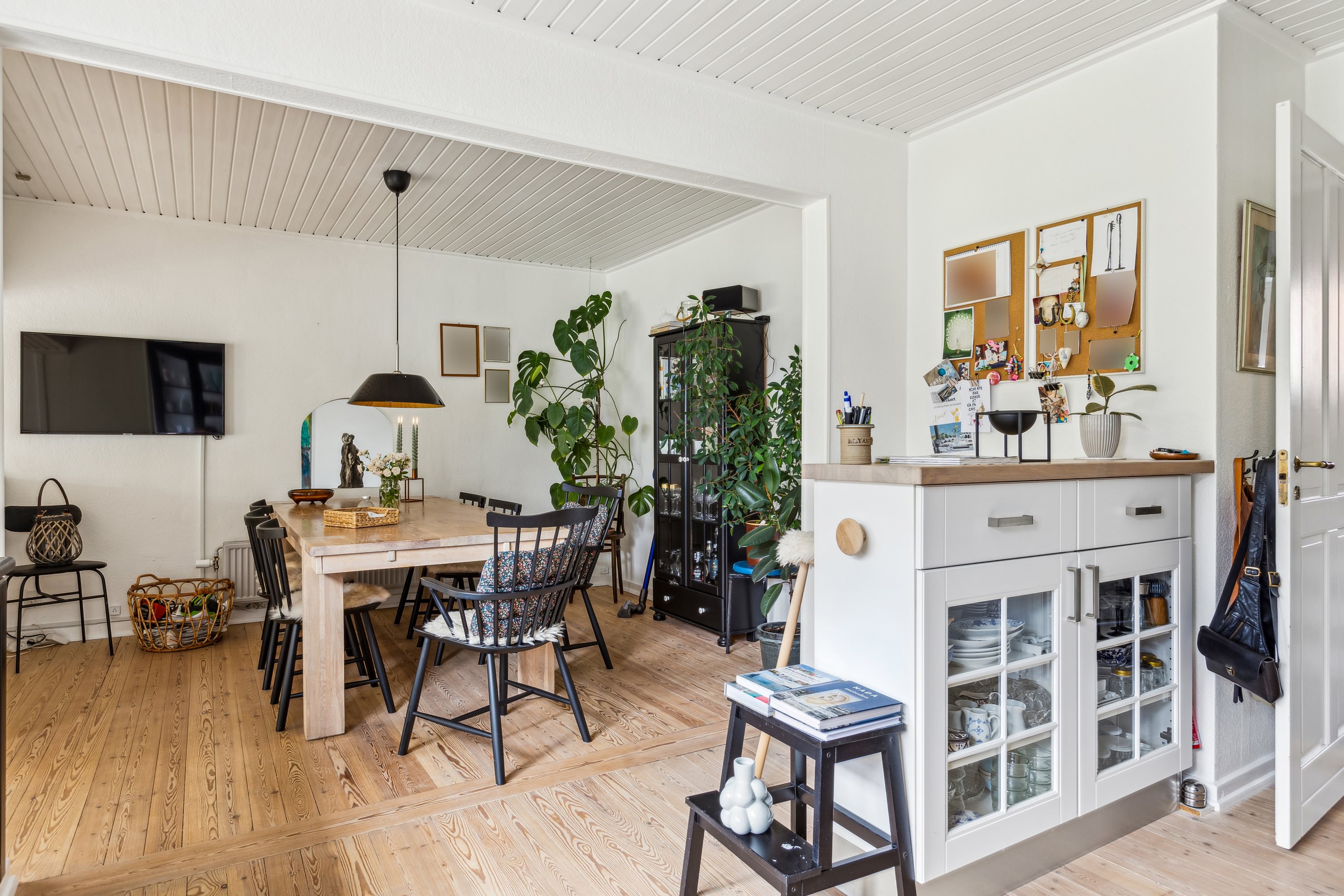 Miniaturebillede 2: stue. Billede af Jens Nielsensvej 5, Vester Åby, 5600 Faaborg