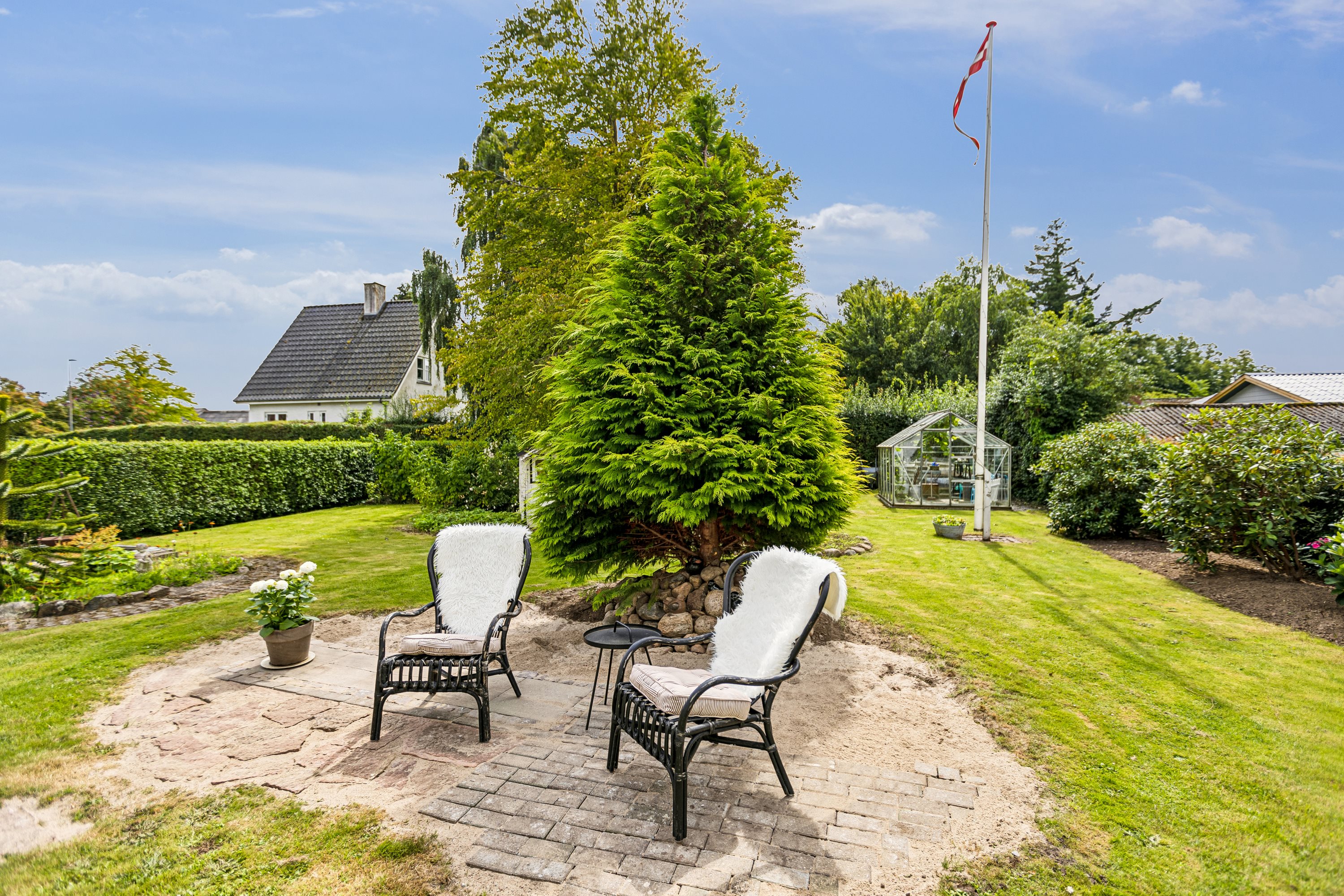 Fremhævet have billede i fuldskærmstilstand. Billede af Jens Nielsensvej 5, Vester Åby, 5600 Faaborg