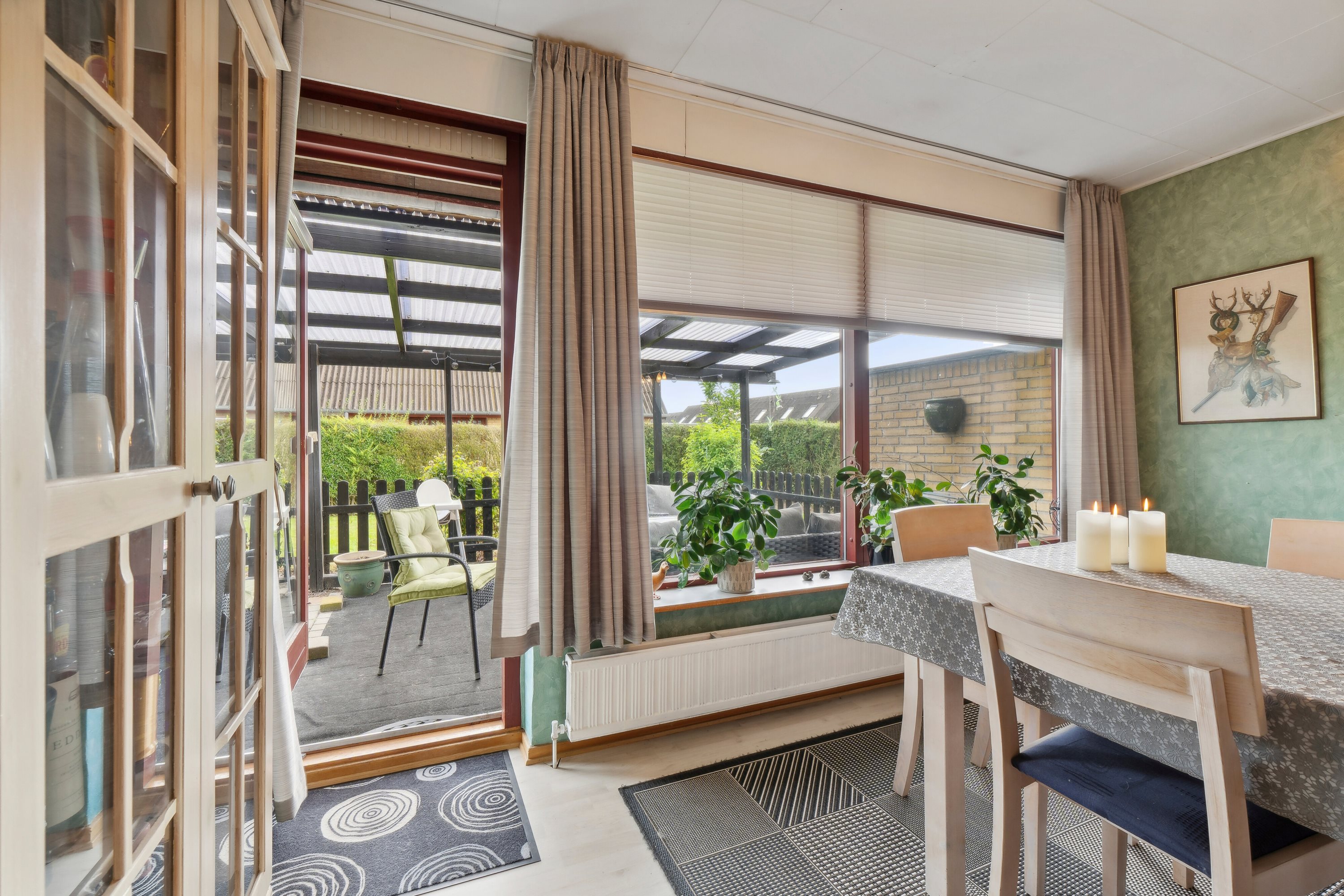 Fremhævet spiseplads billede i fuldskærmstilstand. Billede af Louisenvænget 3, 5700 Svendborg