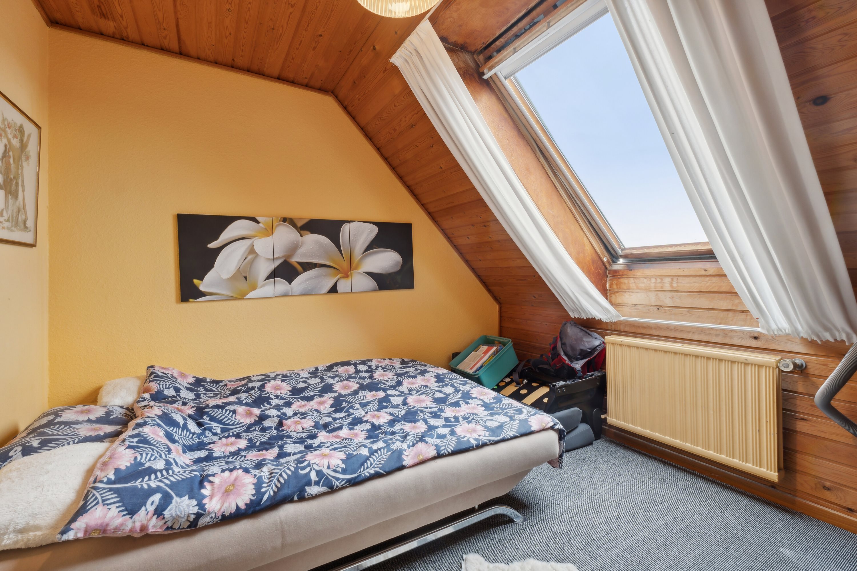 Fremhævet soveværelse billede i fuldskærmstilstand. Billede af Louisenvænget 3, 5700 Svendborg