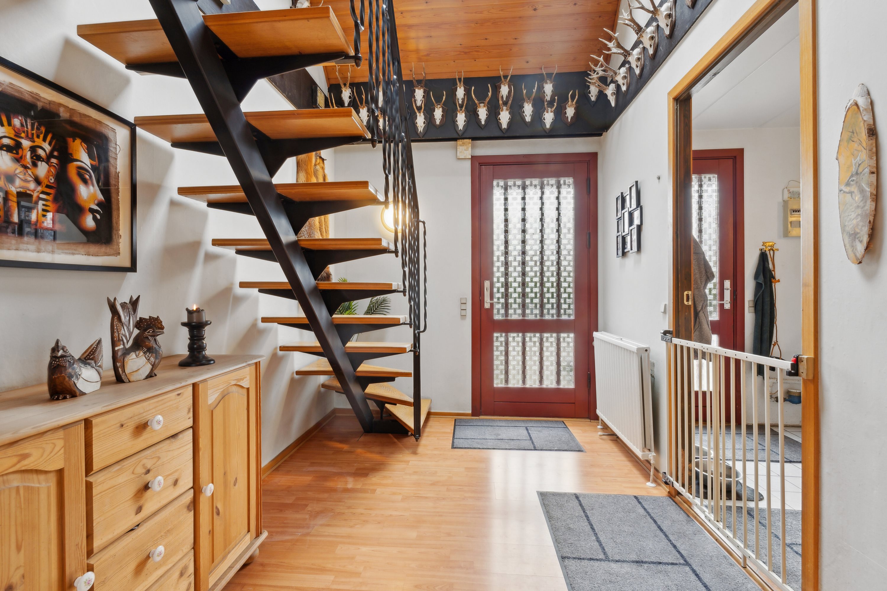 Fremhævet gang billede i fuldskærmstilstand. Billede af Louisenvænget 3, 5700 Svendborg