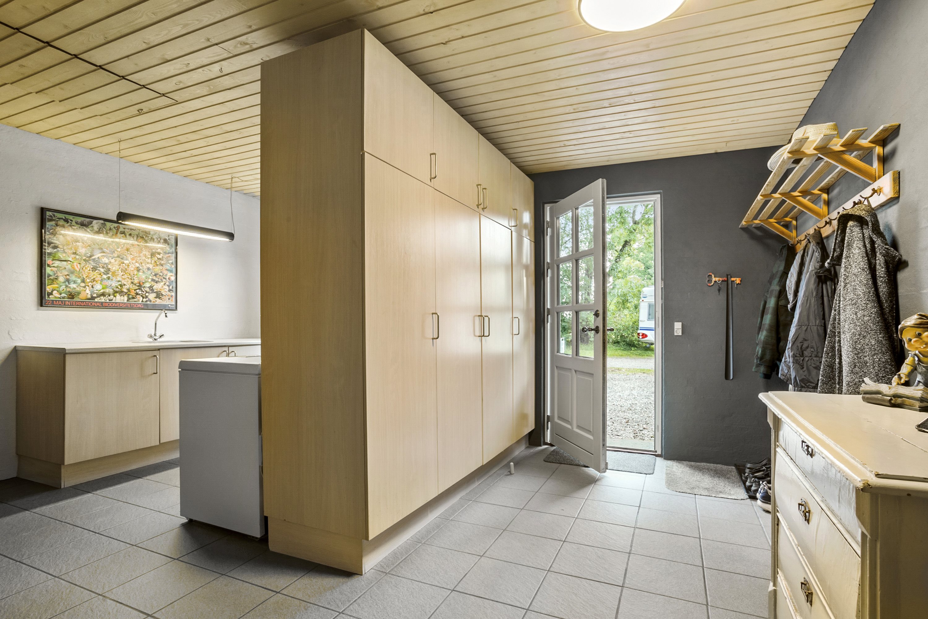 Fremhævet entré billede i fuldskærmstilstand. Billede af Ø. Gesten Mosevej 18, 6621 Gesten