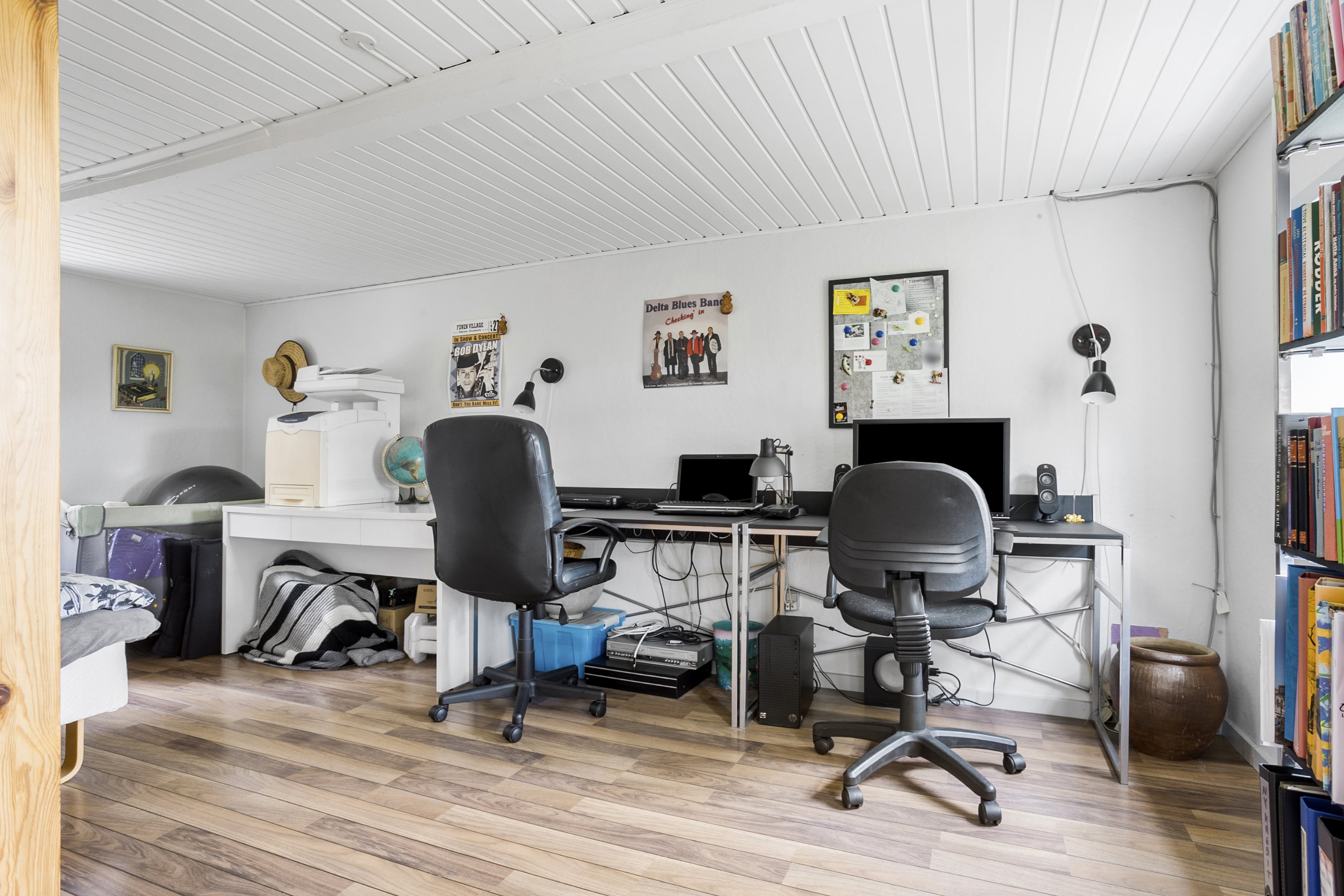 Fremhævet kontor billede i fuldskærmstilstand. Billede af Ø. Gesten Mosevej 18, 6621 Gesten