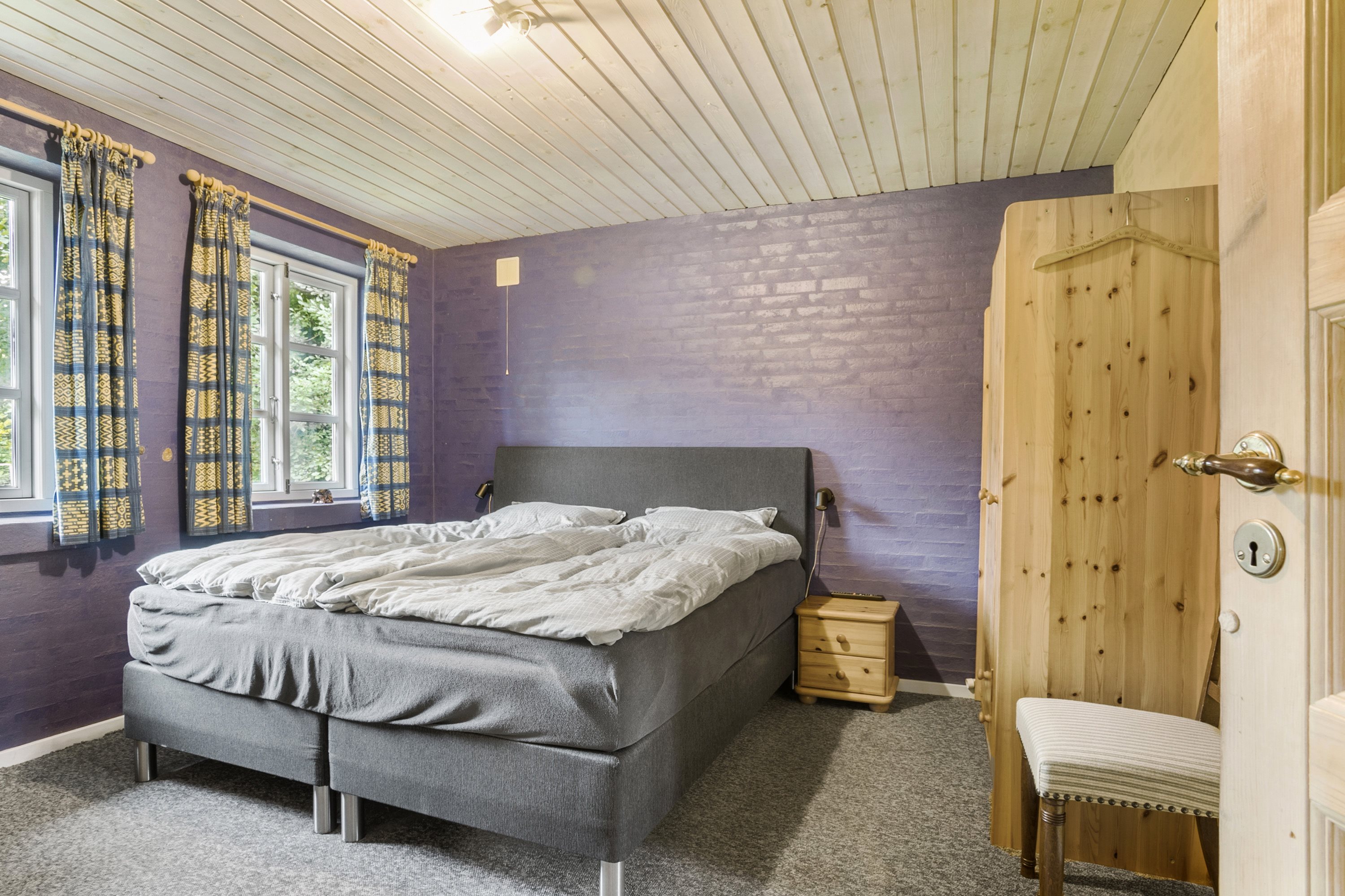 Fremhævet soveværelse billede i fuldskærmstilstand. Billede af Ø. Gesten Mosevej 18, 6621 Gesten