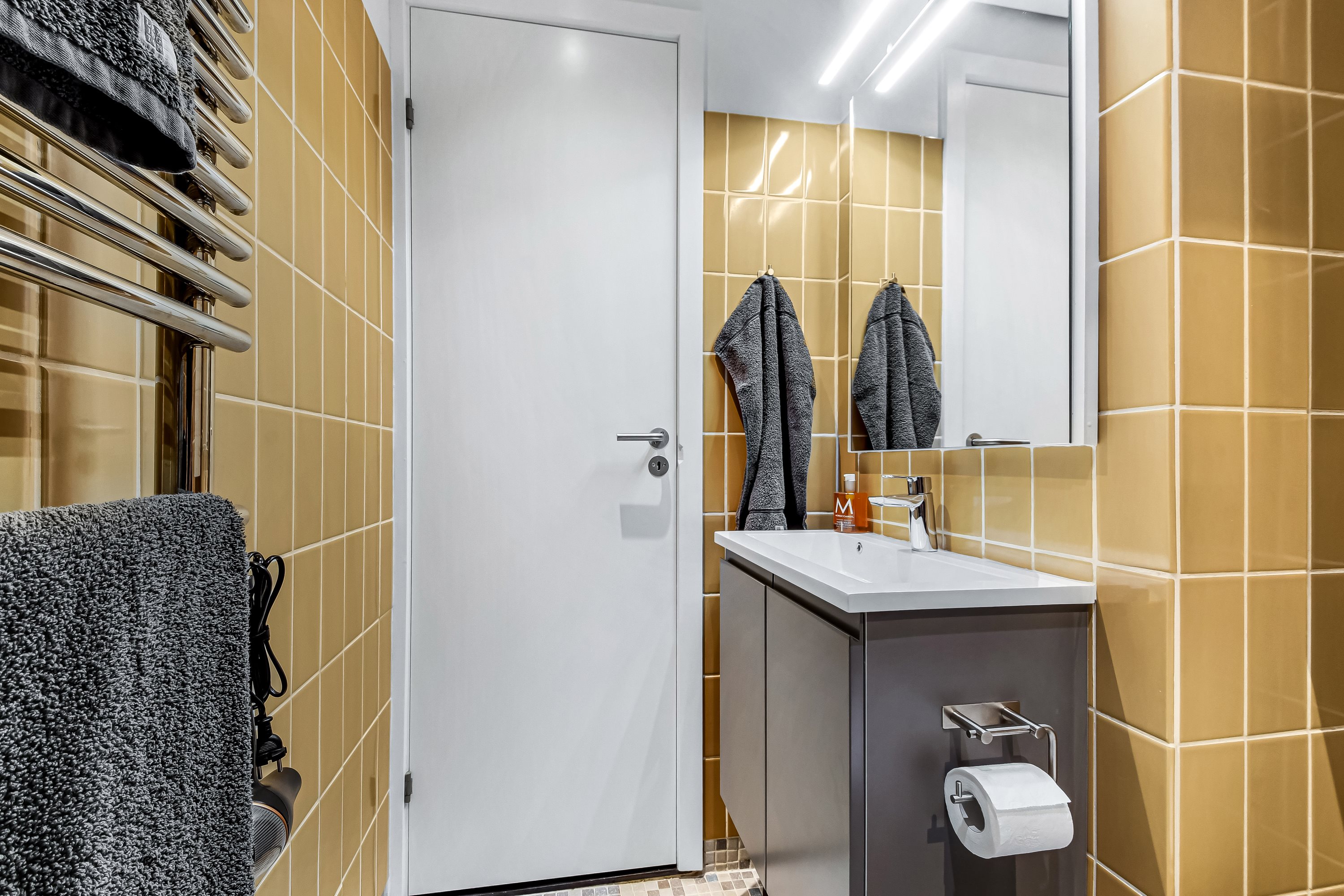 Fremhævet andet billede i fuldskærmstilstand. Billede af Strandvejen 61A, 1. 210., Fanø Bad, 6720 Fanø