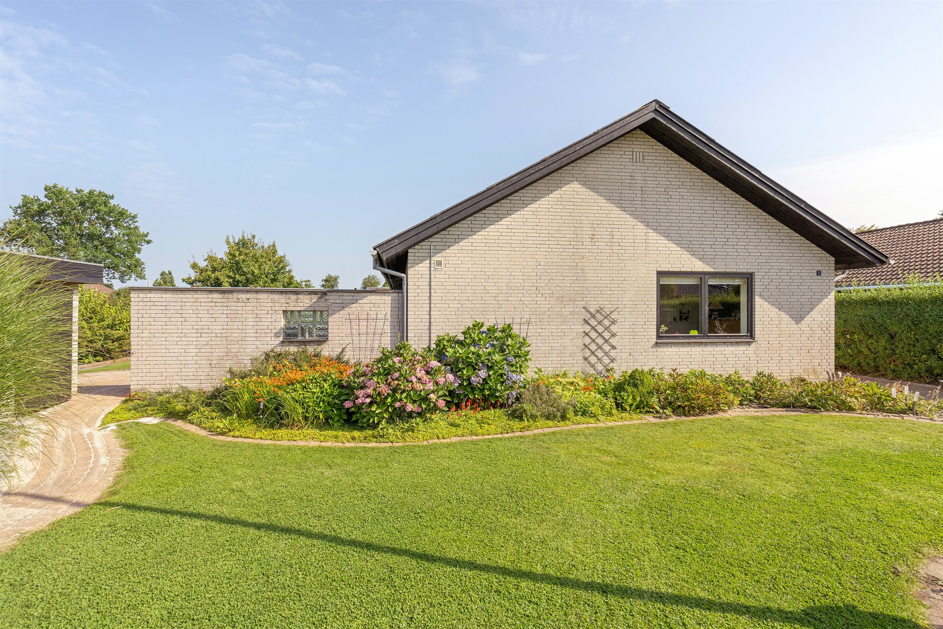 Fremhævet  billede i fuldskærmstilstand. Billede af Elmevej 5, 6862 Tistrup