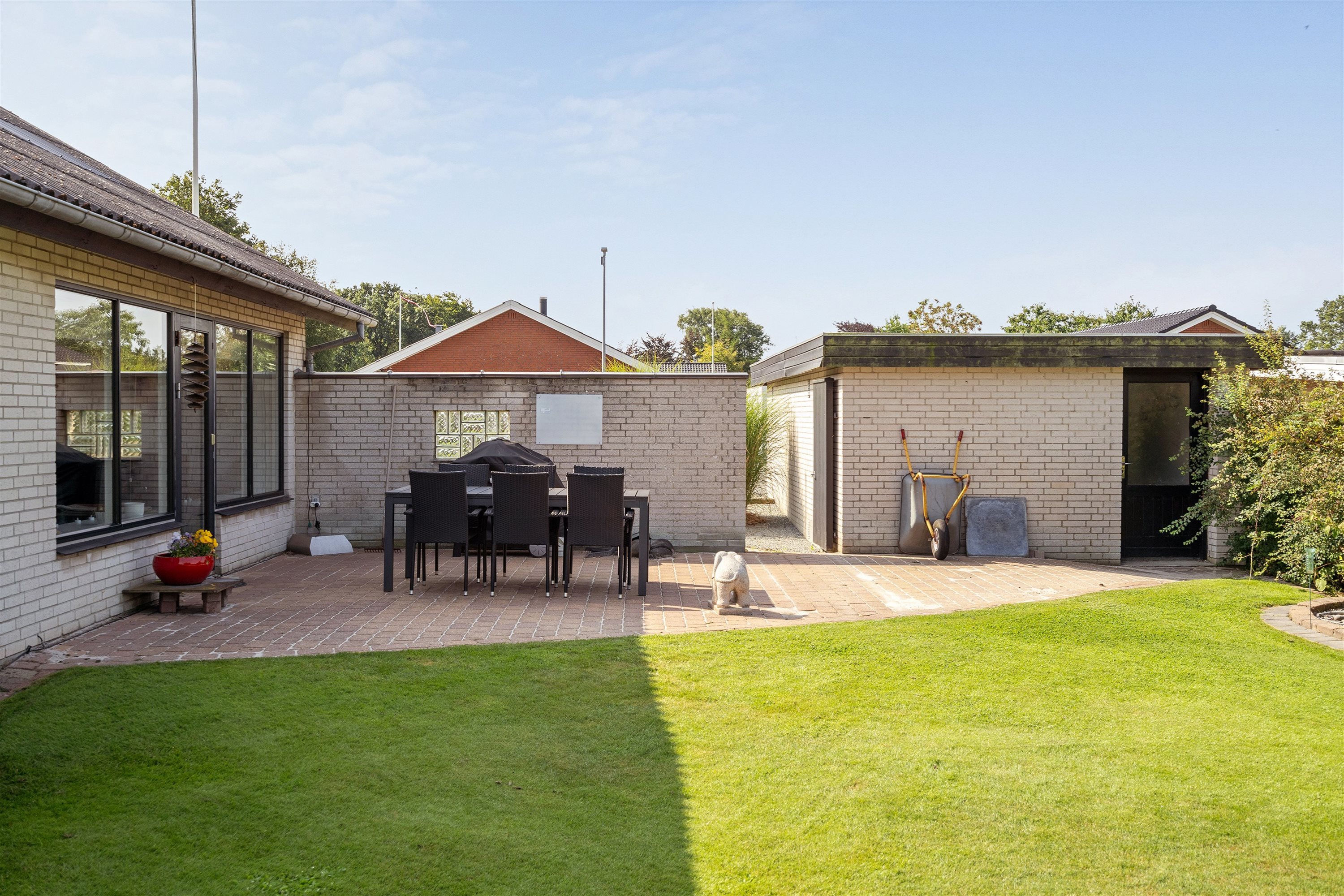 Miniaturebillede 2: . Billede af Elmevej 5, 6862 Tistrup