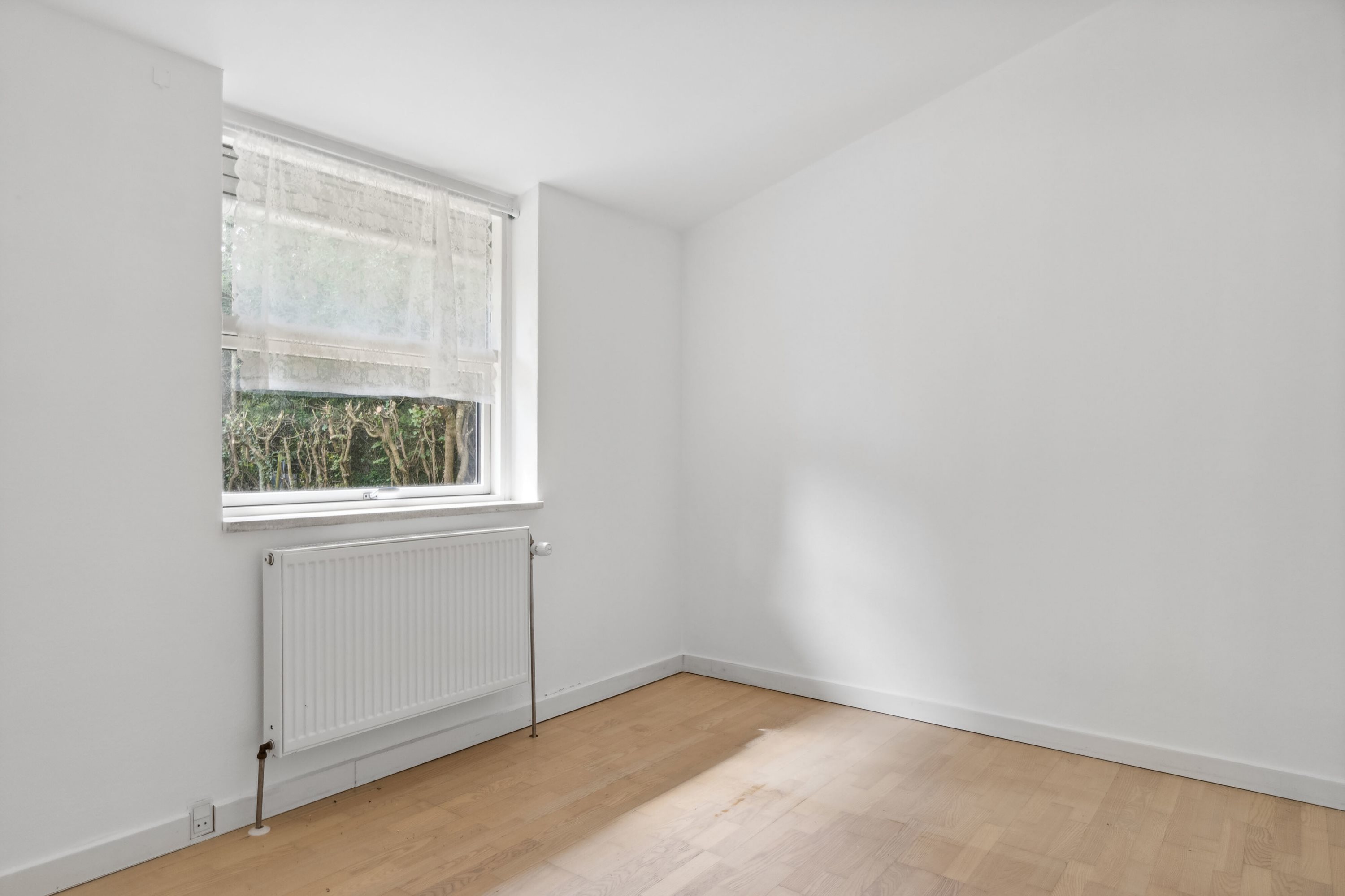 Fremhævet soveværelse billede i fuldskærmstilstand. Billede af Markskellet 13, 3400 Hillerød