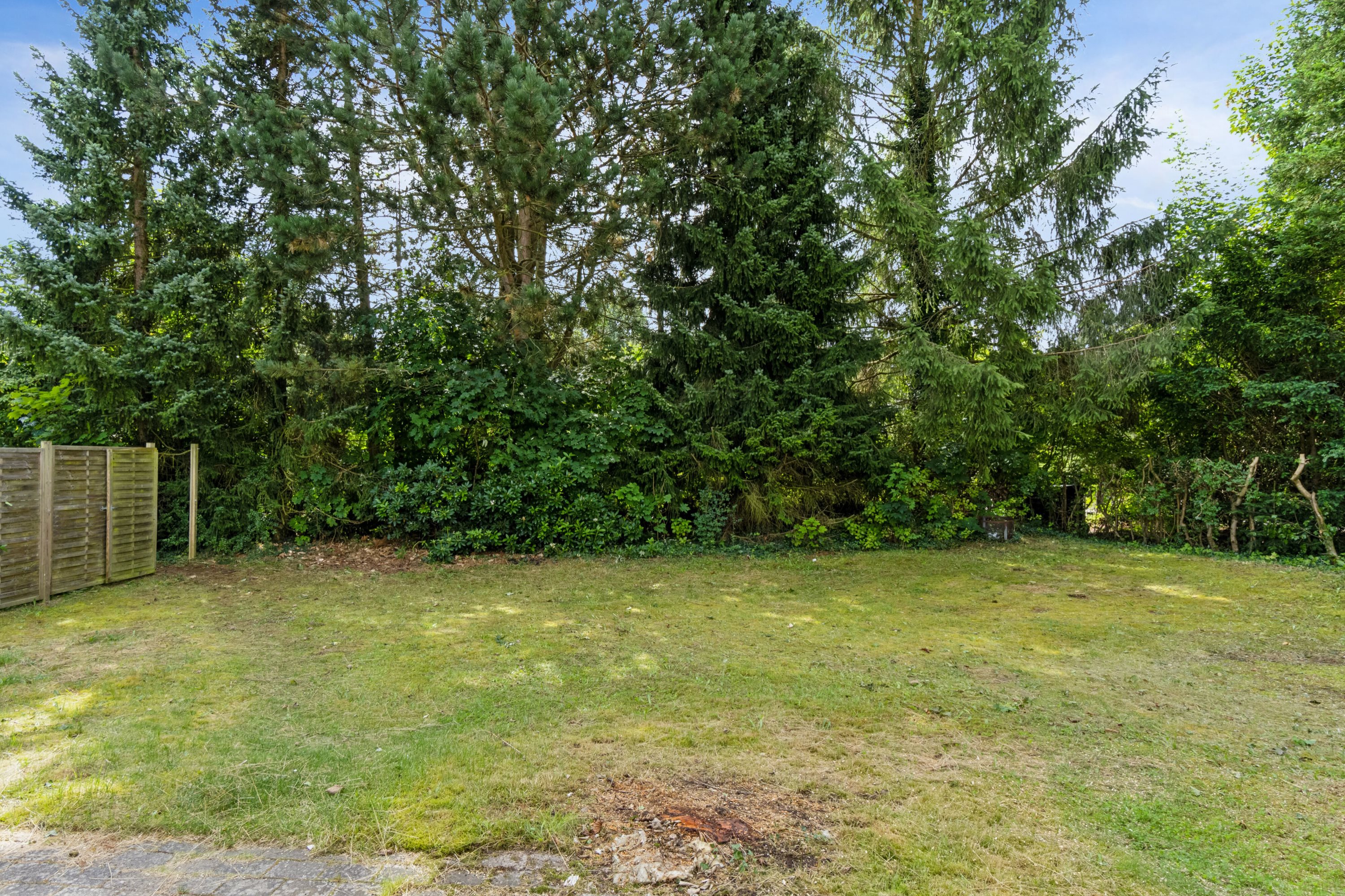 Fremhævet udendørs billede i fuldskærmstilstand. Billede af Markskellet 13, 3400 Hillerød