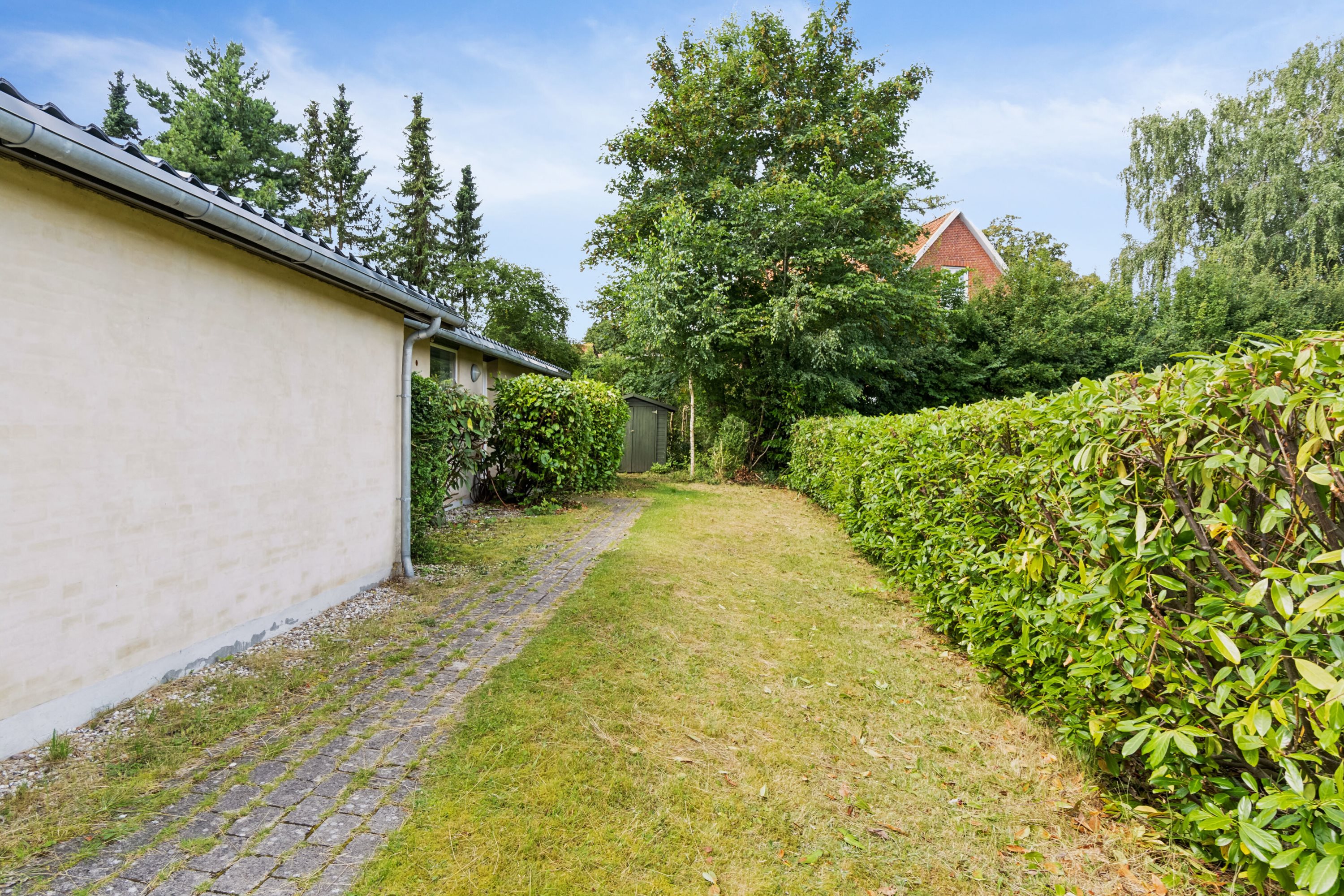 Fremhævet udendørs billede i fuldskærmstilstand. Billede af Markskellet 13, 3400 Hillerød