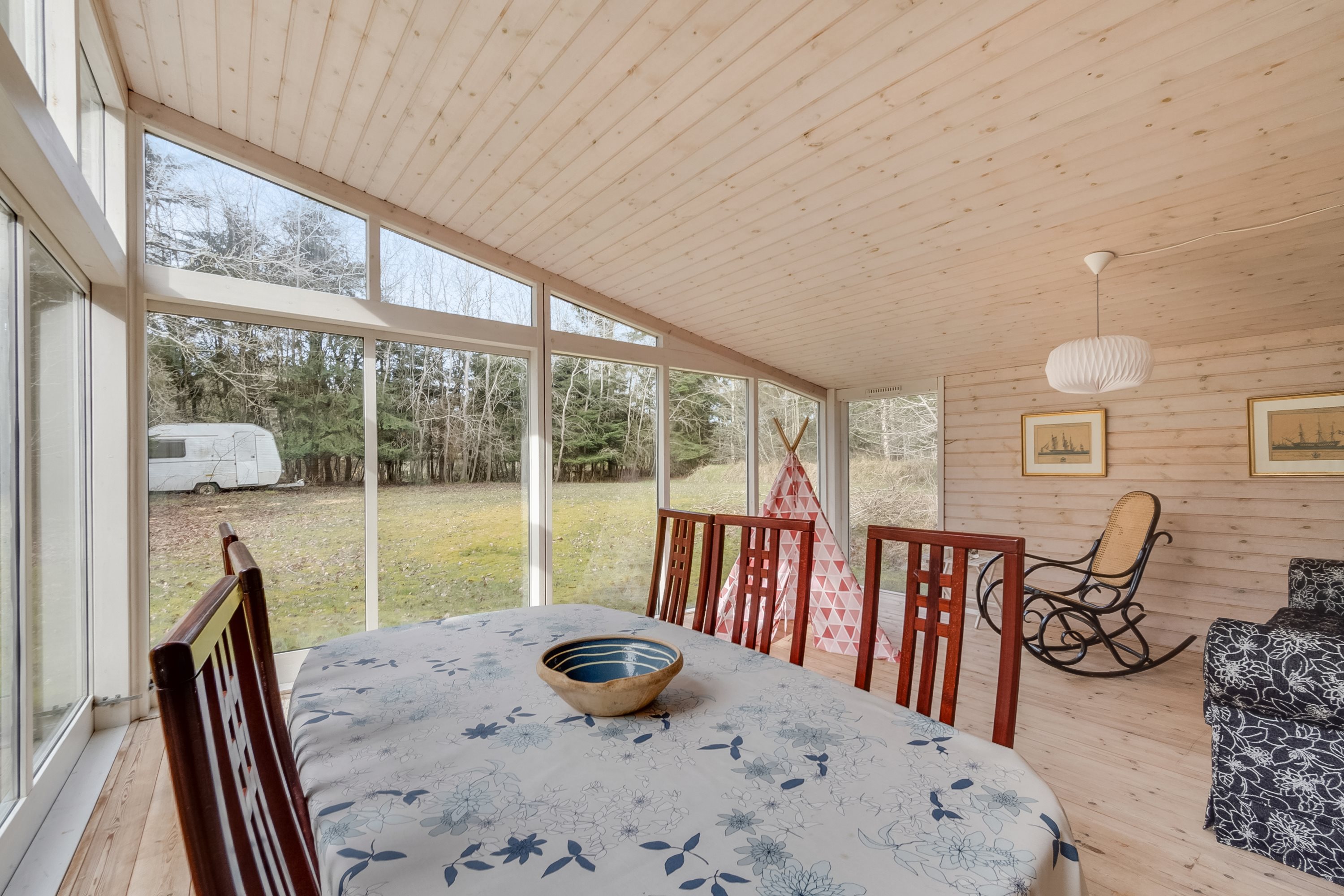 Fremhævet stue billede i fuldskærmstilstand. Billede af Hedestien 3, Sillerslev, 7990 Øster Assels