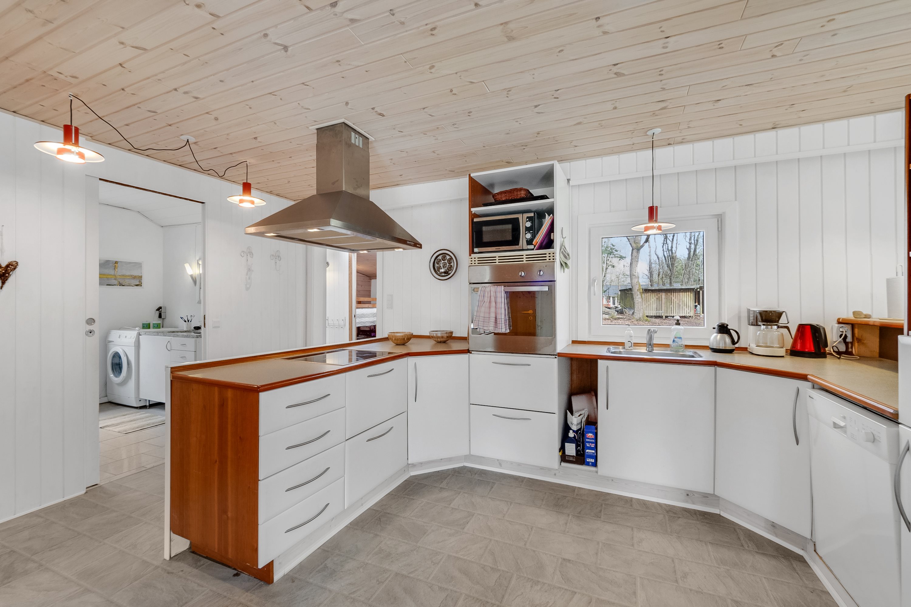 Fremhævet køkken billede i fuldskærmstilstand. Billede af Hedestien 3, Sillerslev, 7990 Øster Assels